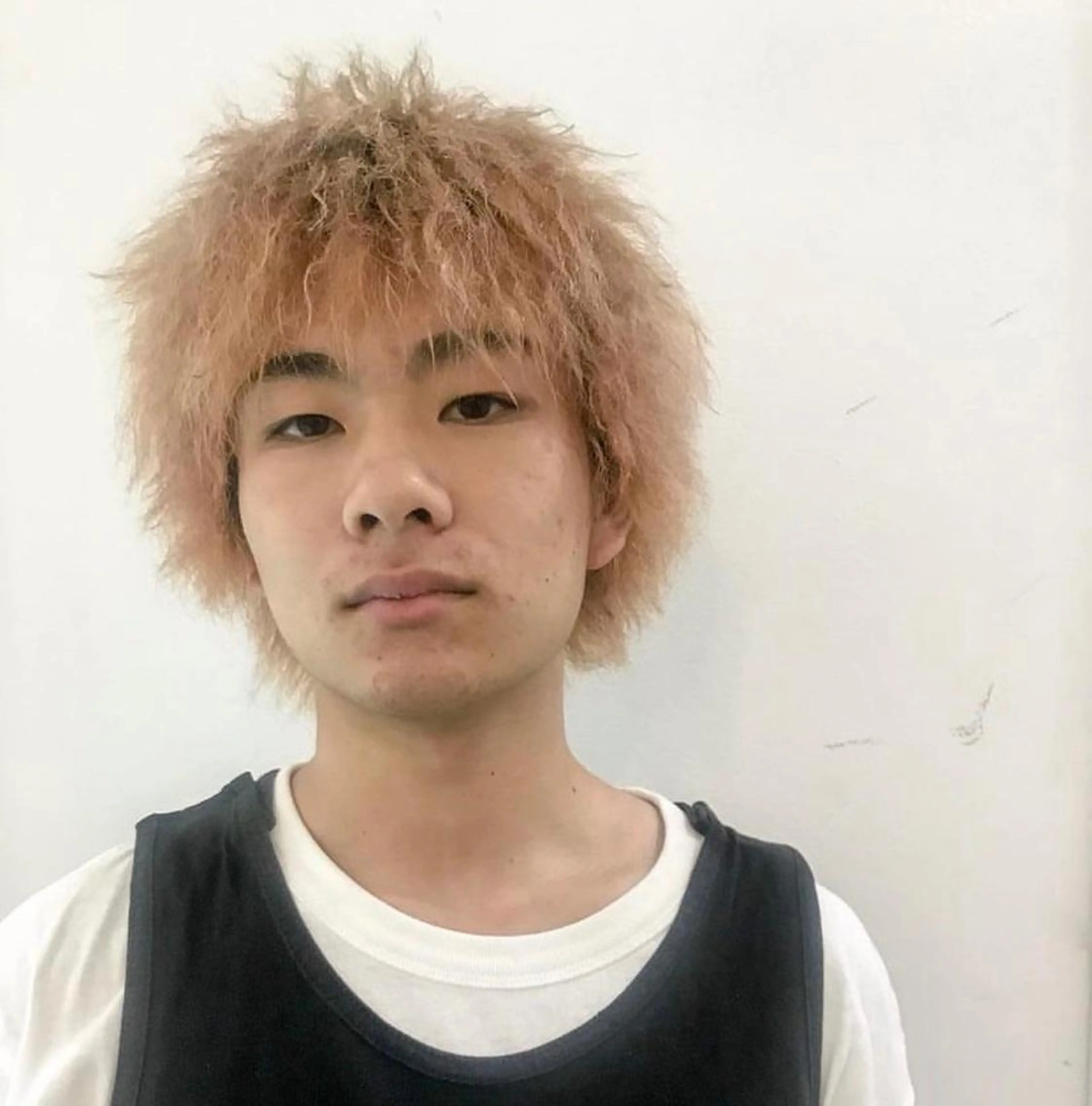 セミロング カラー パーマ メンズ カット ヘアカラー ラフショートブリー チカラー⚡️リュウジのヘアスタイル