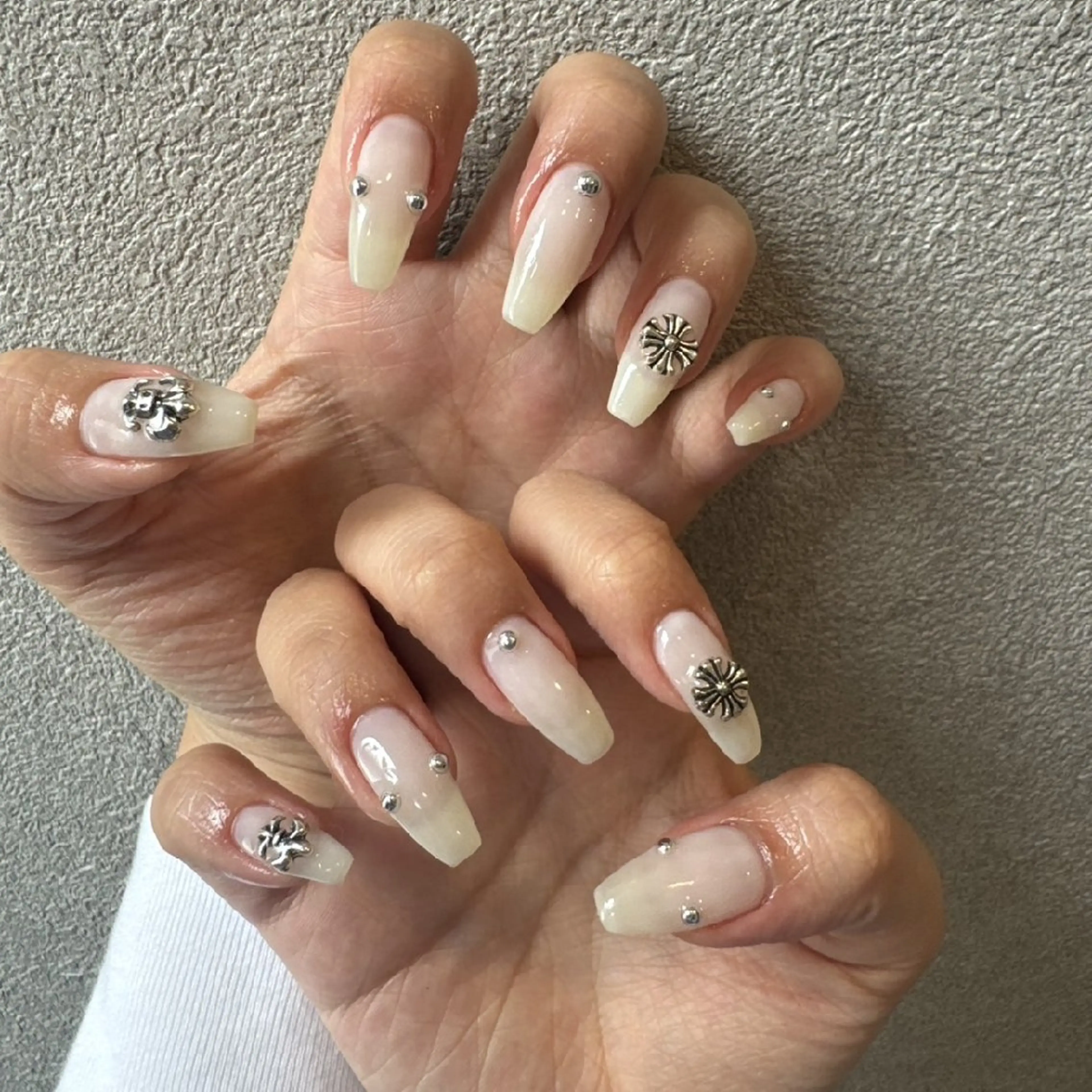 ネイル ハンドネイル ハンドケア kii nailsのネイルデザイン