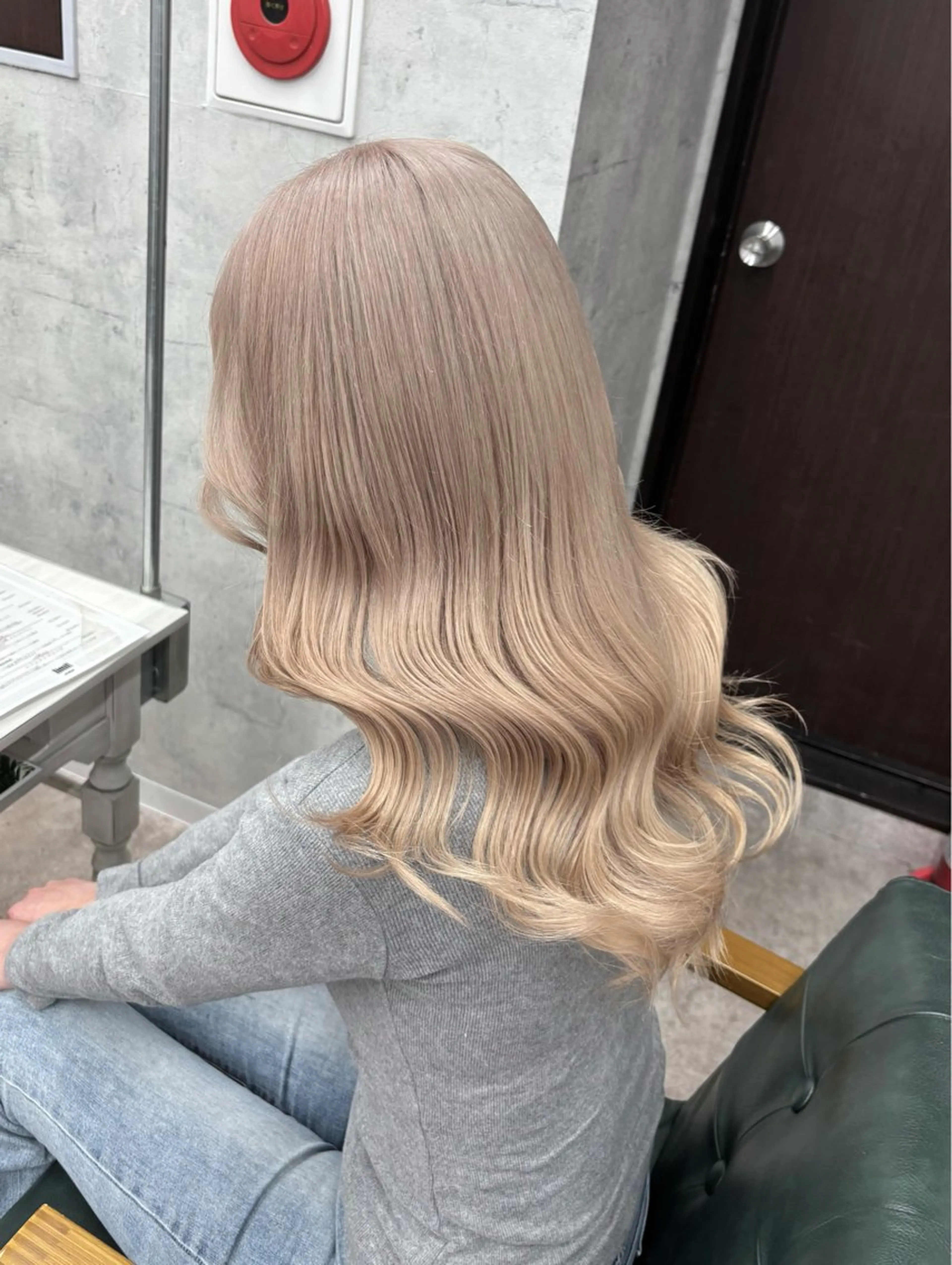 ロング maino /ブリーチカラー🩰のヘアスタイル