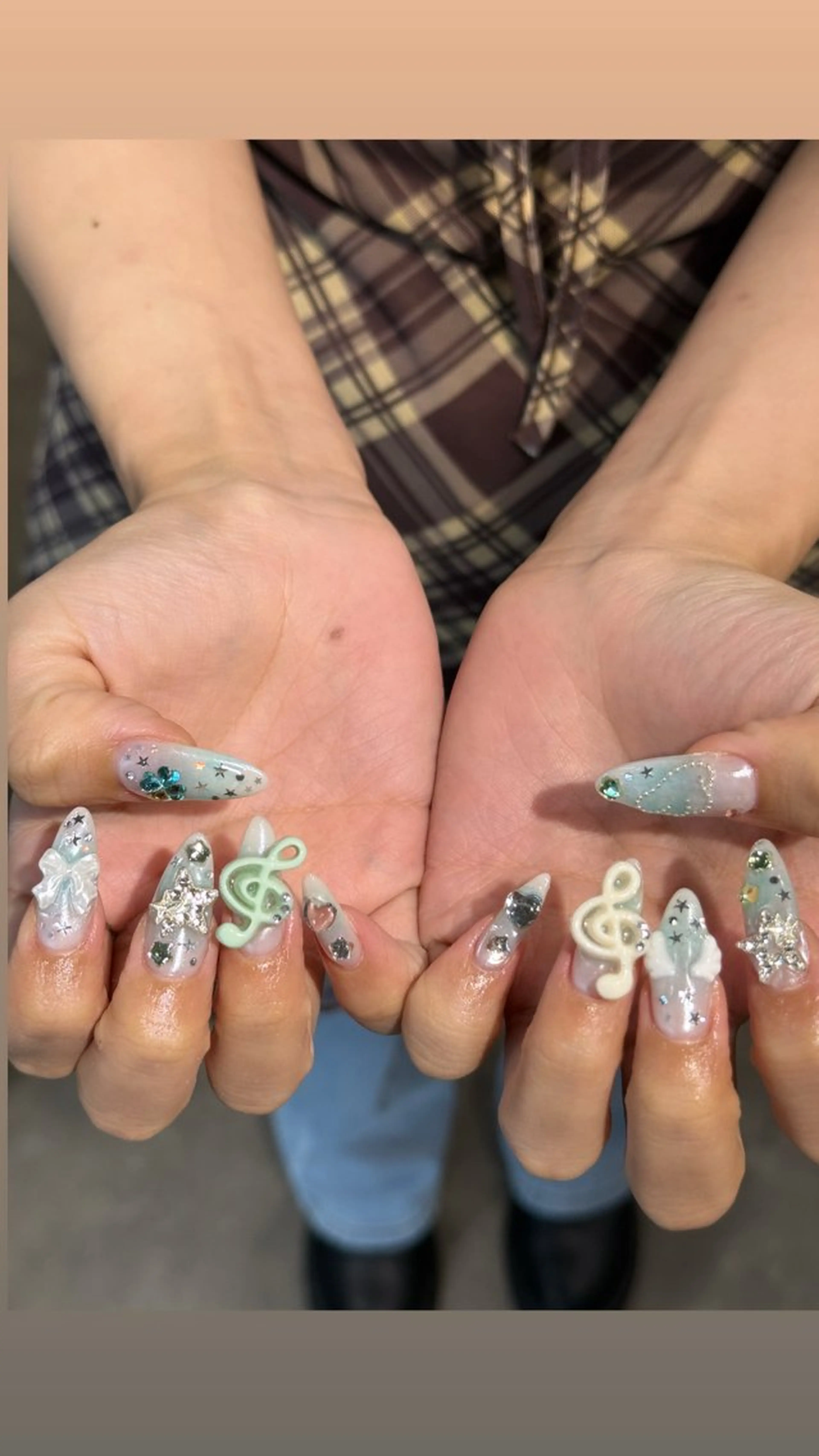 ネイル ハンドネイル joieange kitano yoのネイルデザイン
