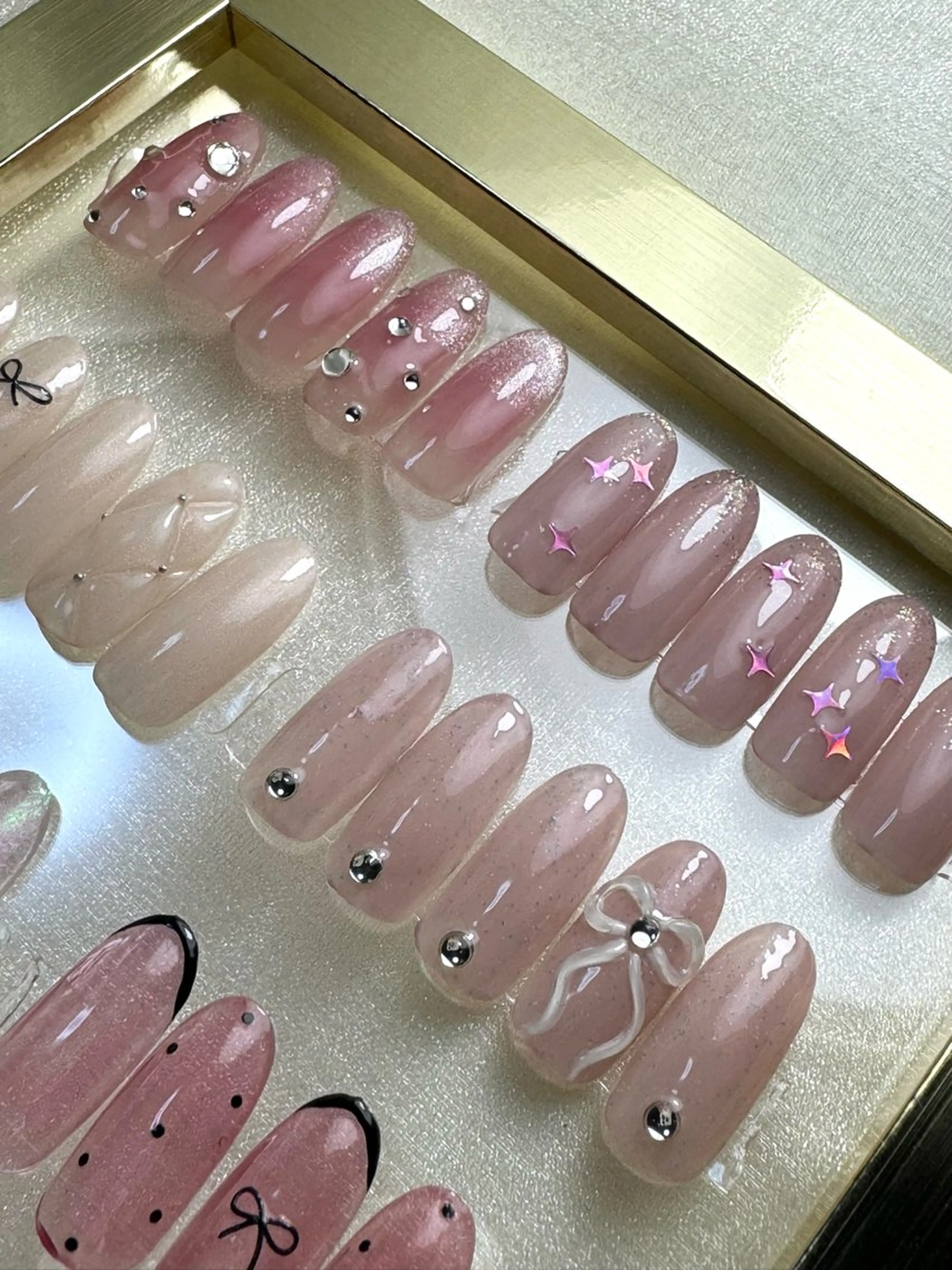 ネイル NAIL TO MEのネイルデザイン