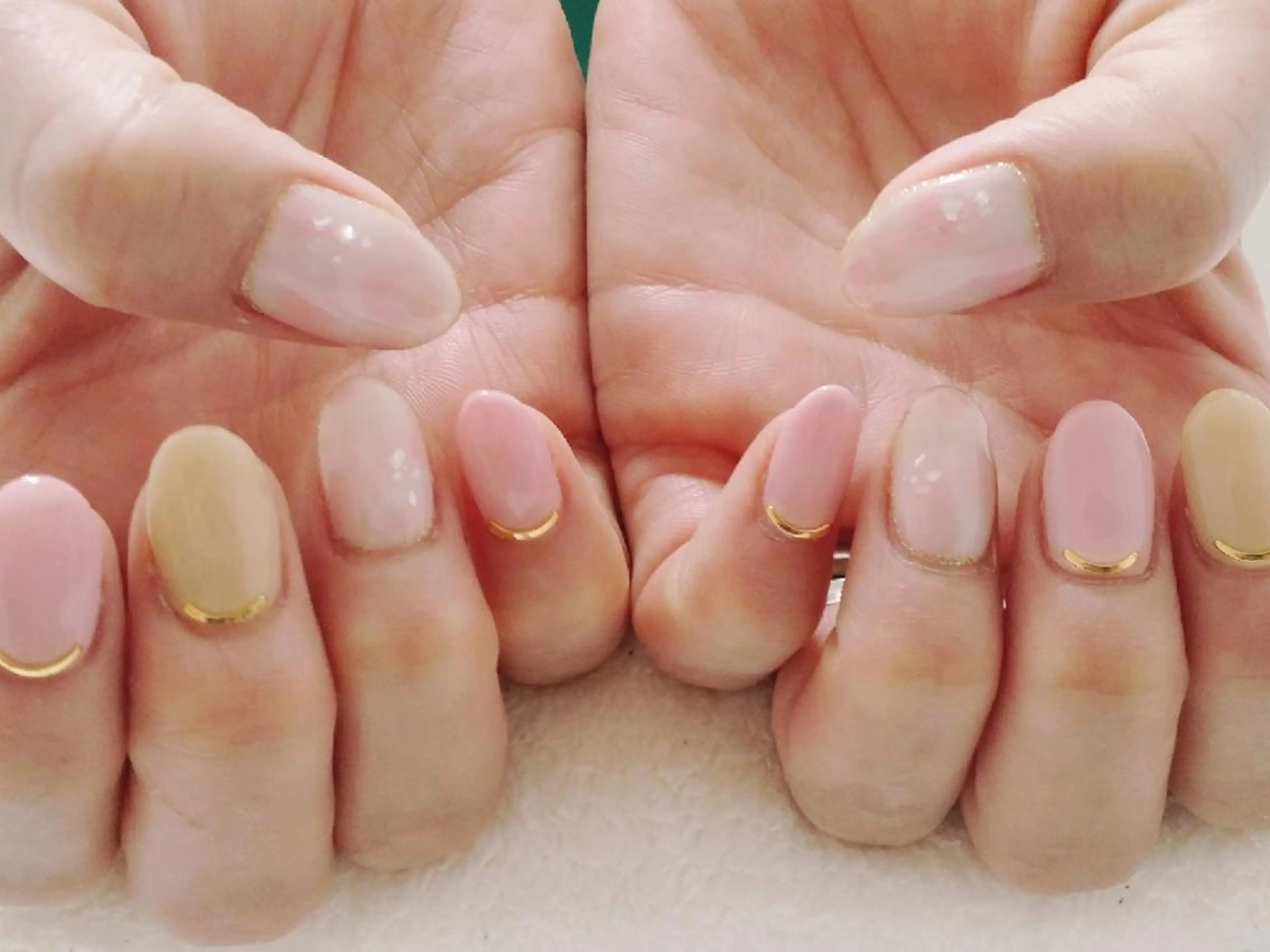 ネイル ニュアンスネイル シンプルネイル ハンドネイル フットネイル trees_ nailのネイルデザイン