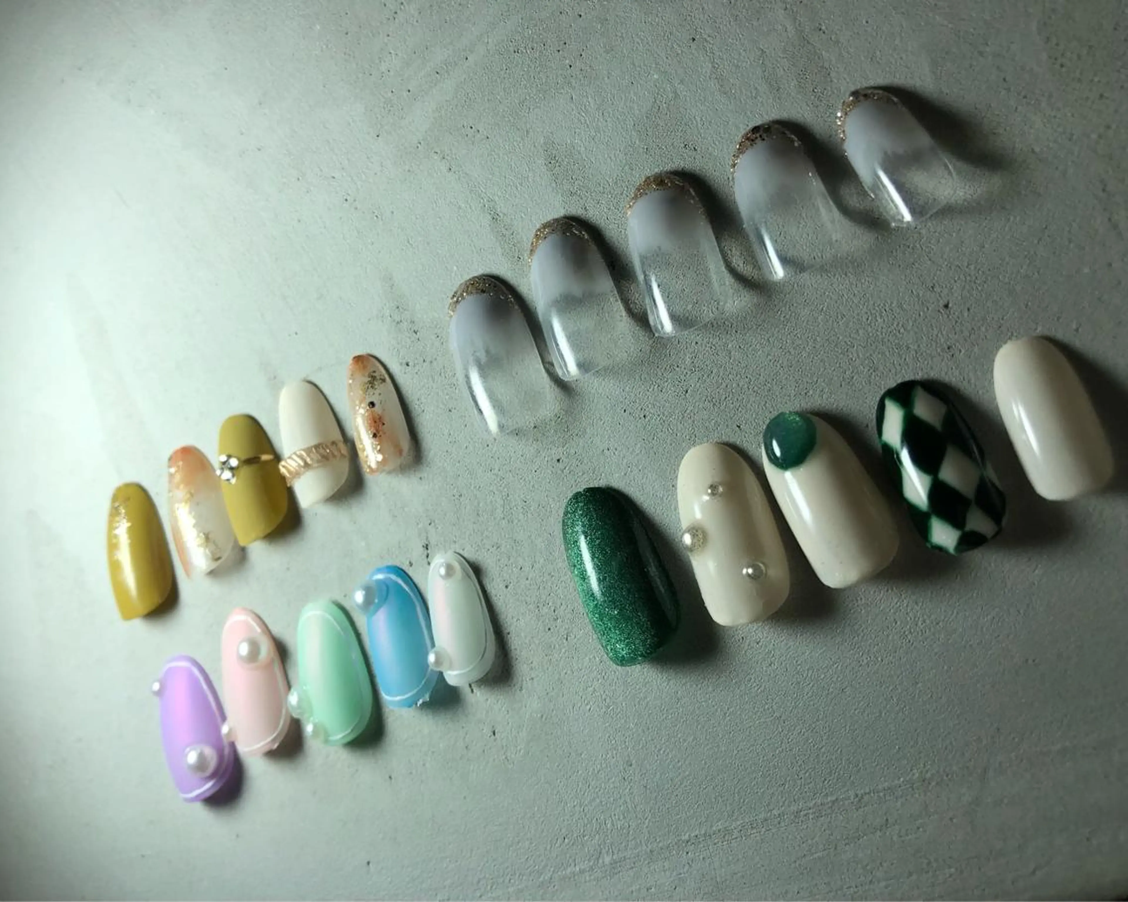 ネイル le'a moe KONAMIのネイルデザイン