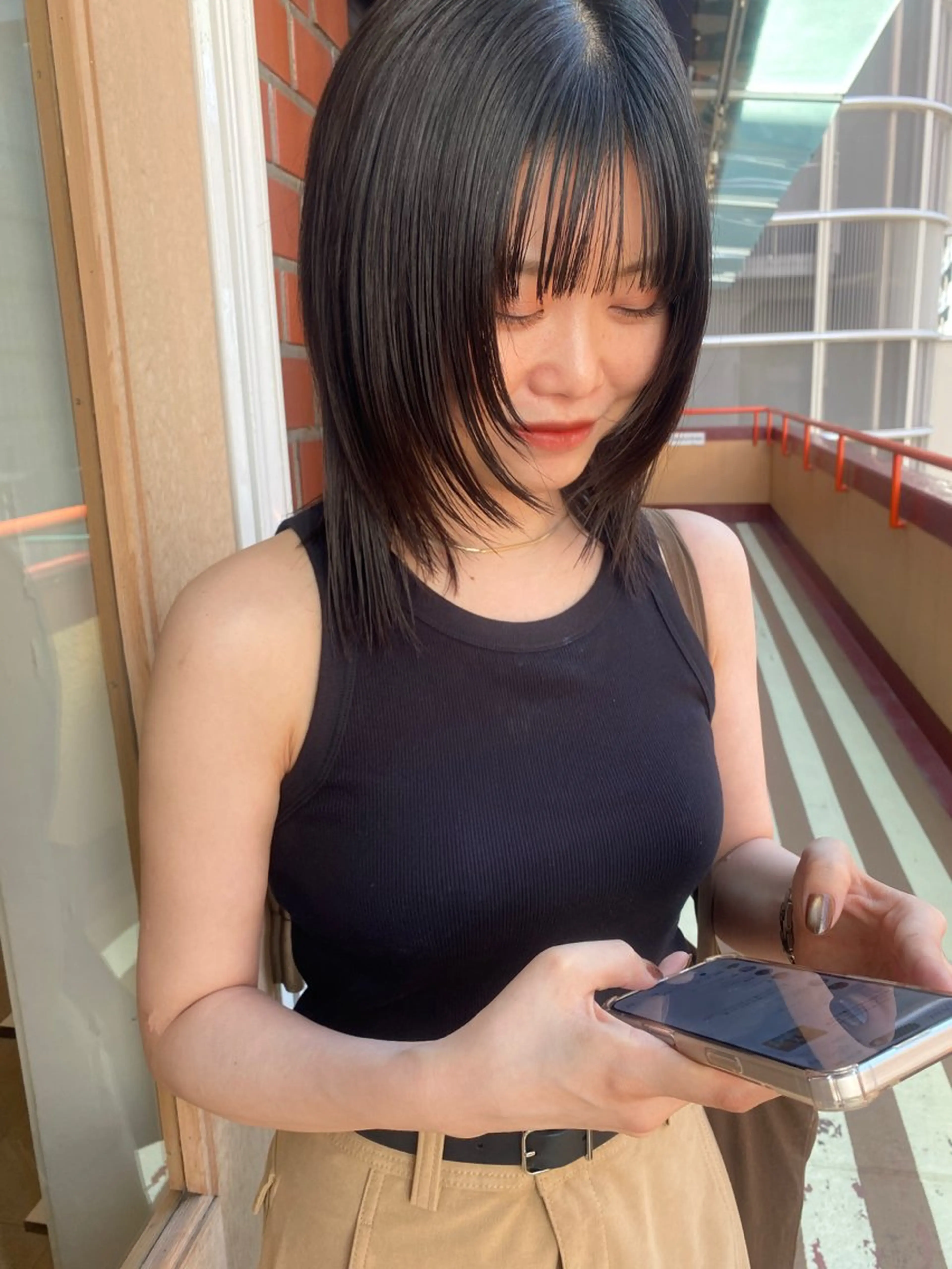 ミディアム カット みやけ ひなのヘアスタイル