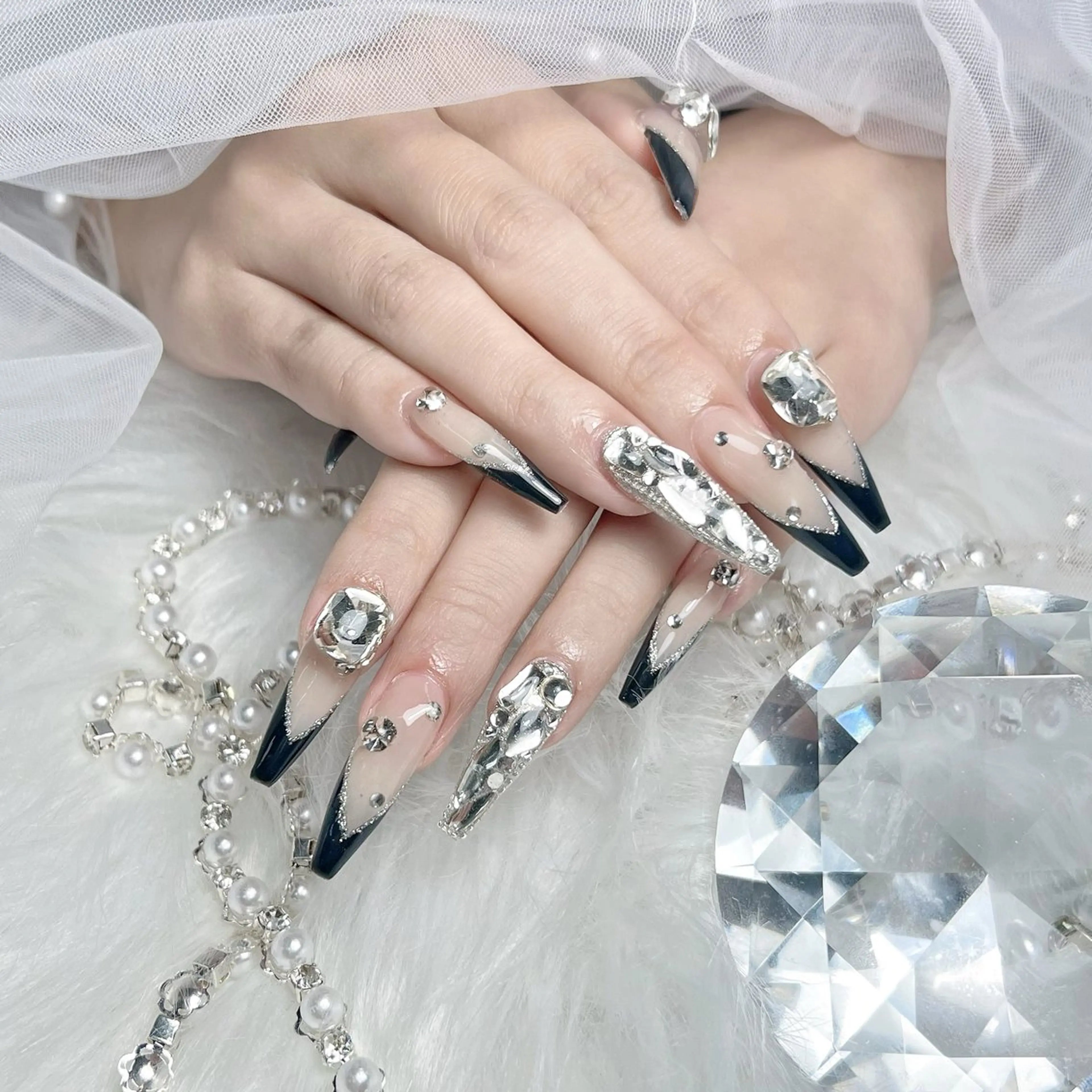 💅人気No1💕チップ長さだしストーン、パーツつけ放題20％🉐12680の写真