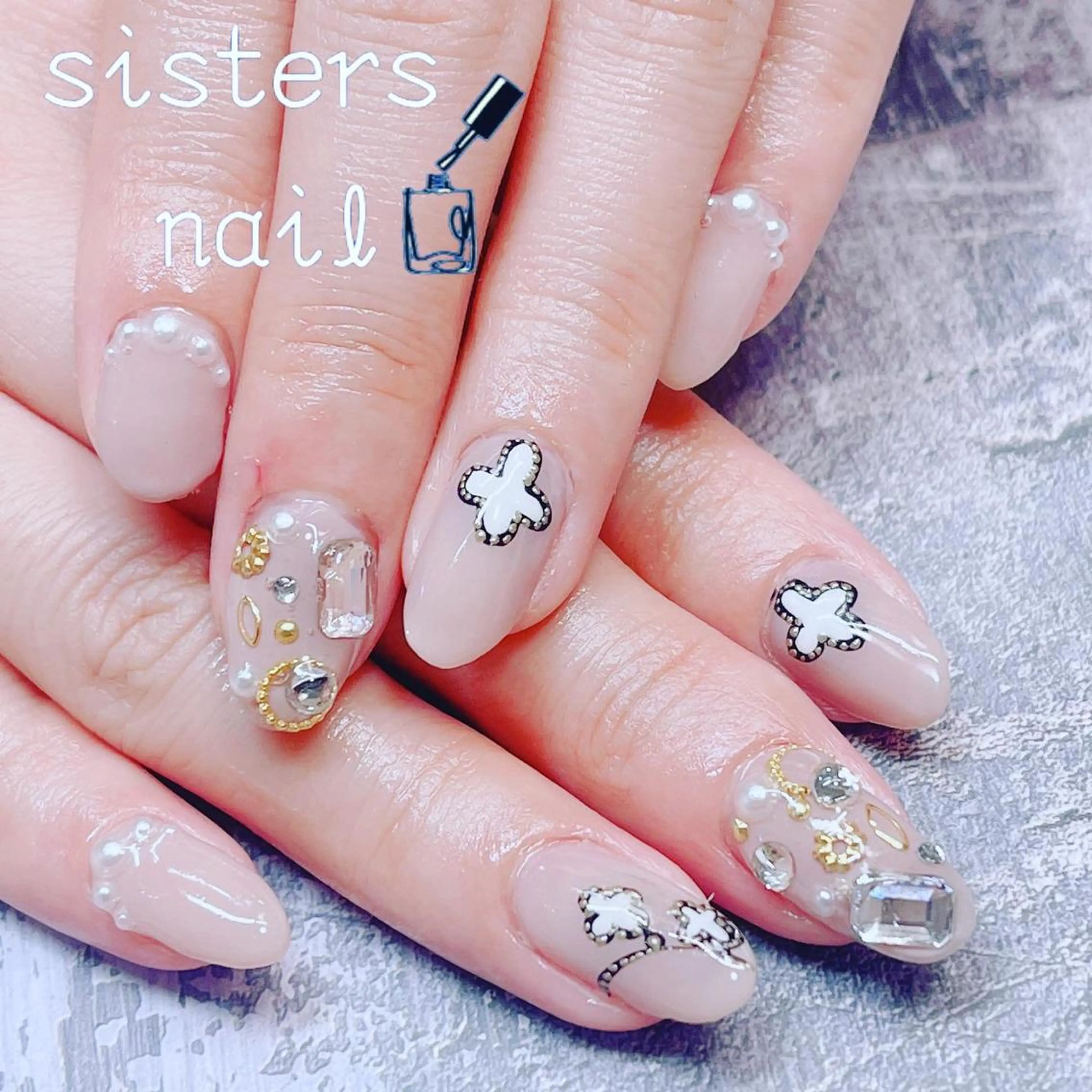 ネイル アートネイル フラワーネイル ミラーネイル ニュアンスネイル 夏ネイル ハンドネイル ハンドケア sisters nail.fのネイルデザイン