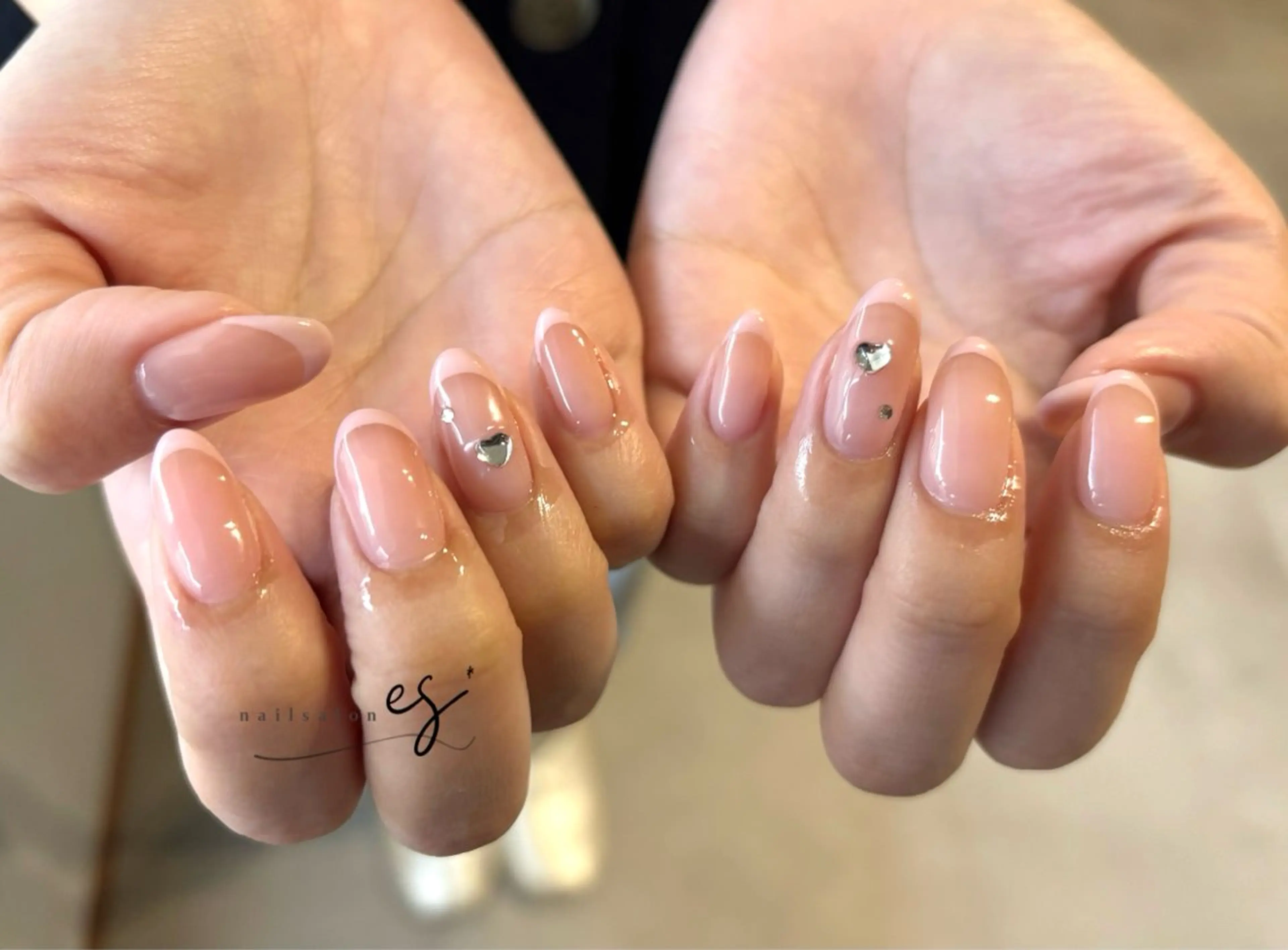 ネイル nailsalon esのネイルデザイン