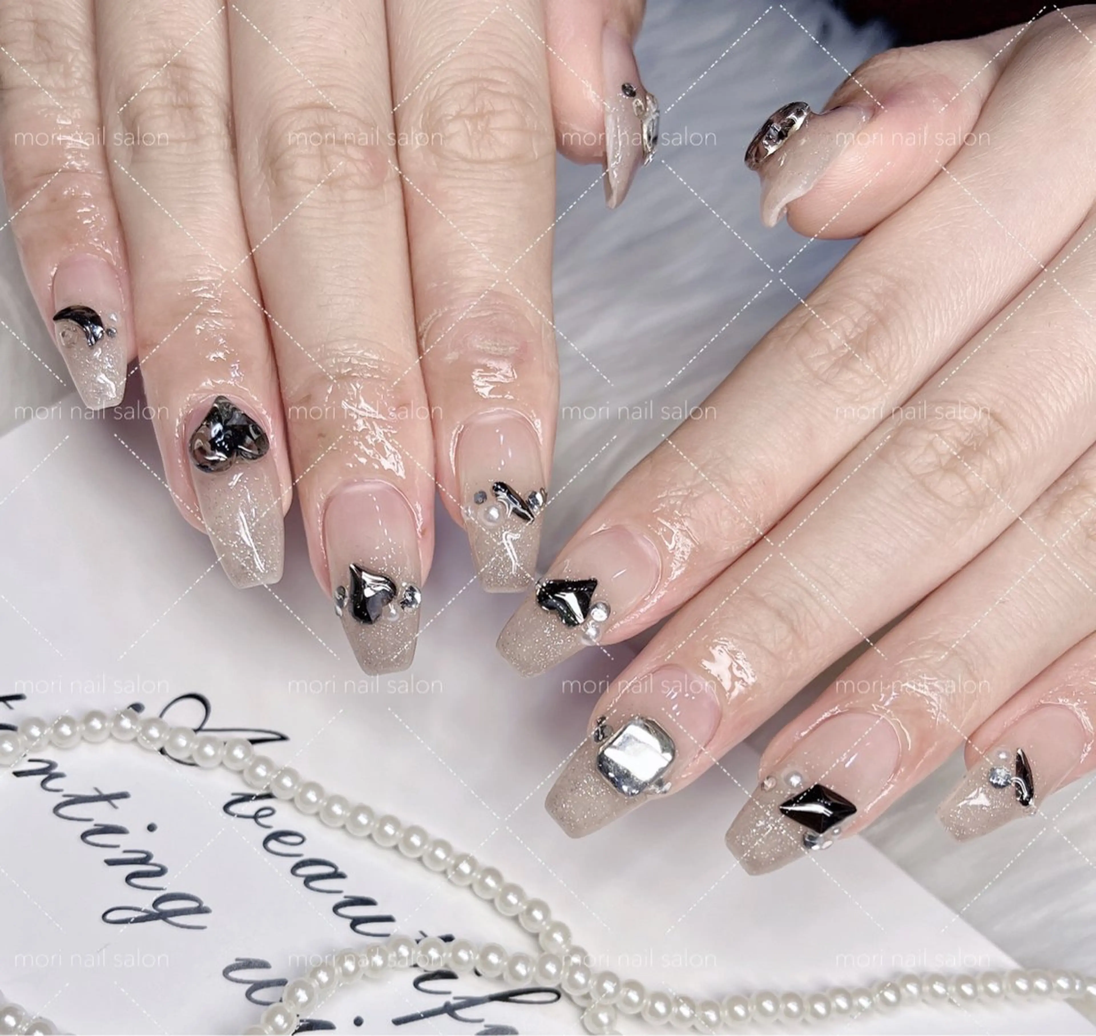 ネイル 森 ネイルサロンのネイルデザイン