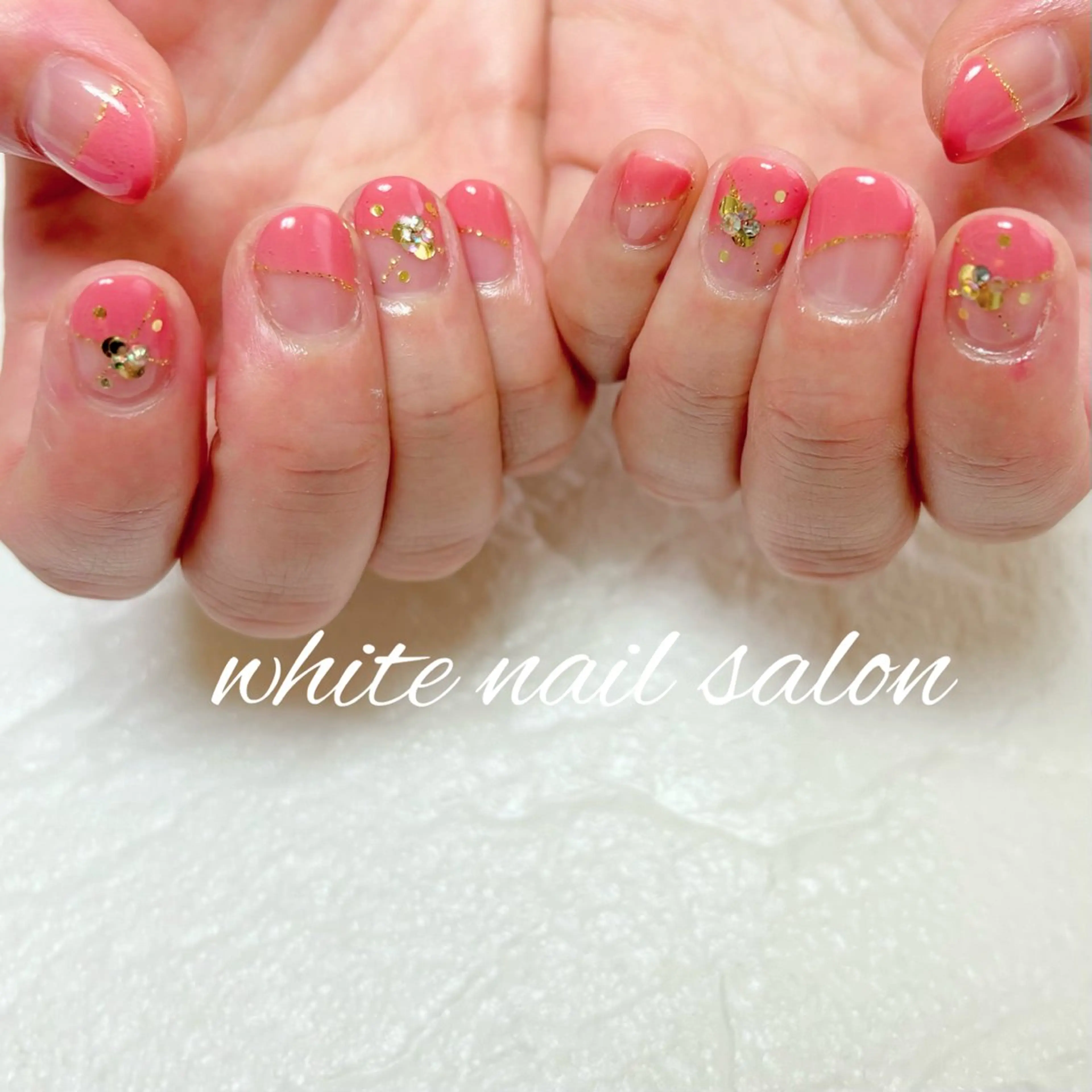 ネイル ホワイト ハンドネイル white nail salonのネイルデザイン