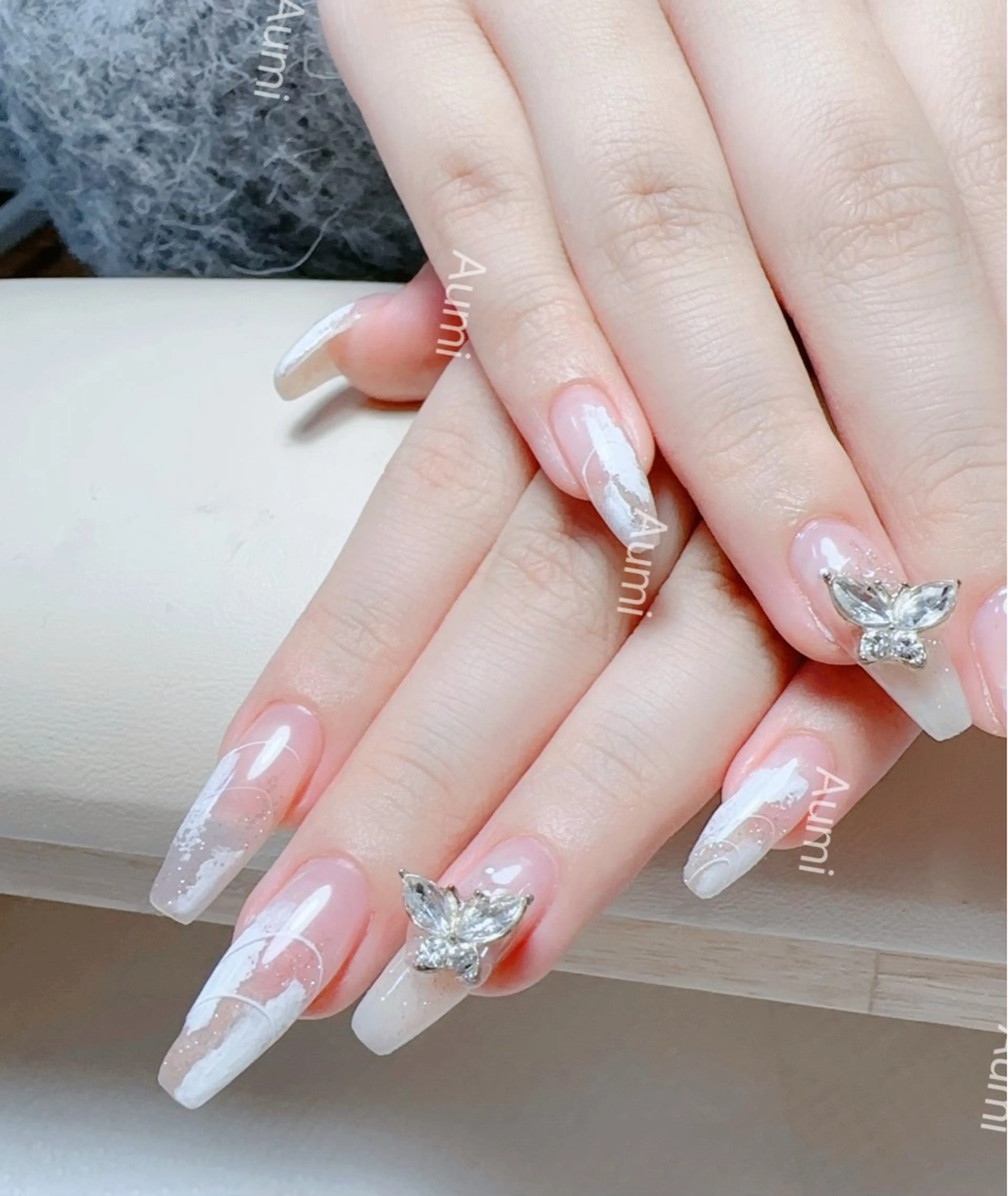 ネイル YUMI ニュアンスnailsのネイルデザイン