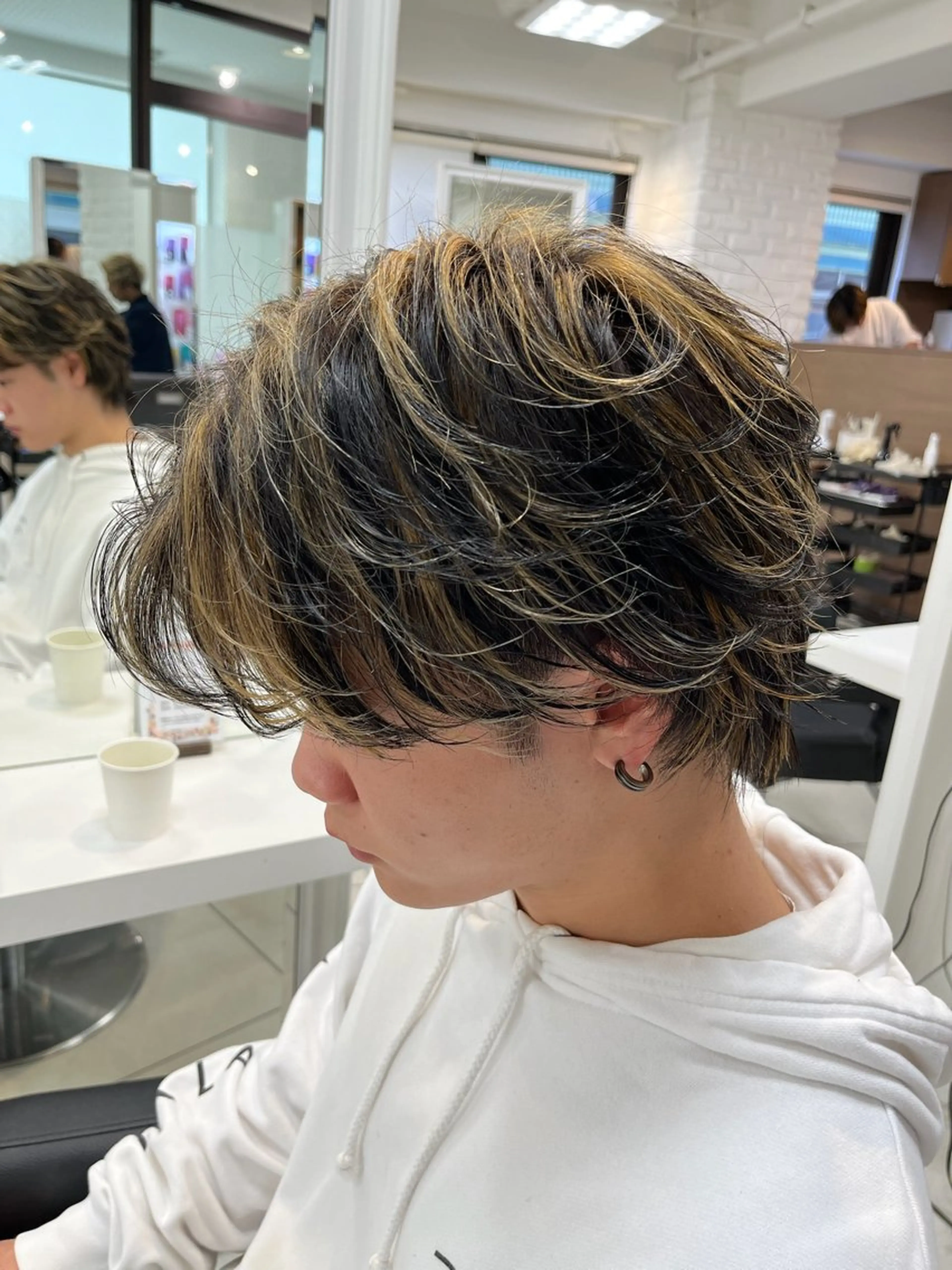 ショート カラー メンズ メンズハイライト ハイライトカラー ハイライト カット ヘアカラー トリートメント 【メンズ縮毛矯正/ Ryokaのヘアスタイル