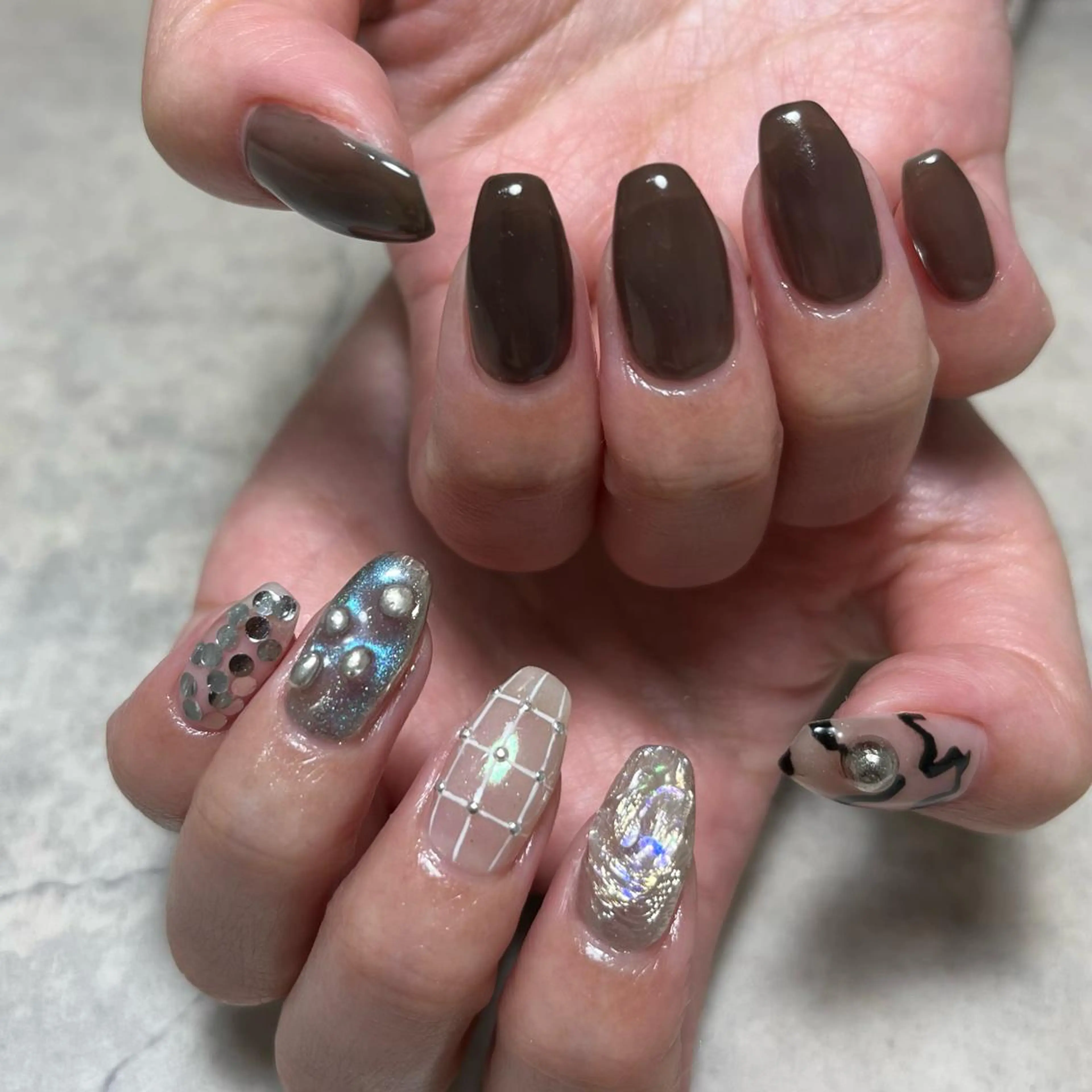 ネイル シルバー ハンドネイル vegh. nail／阿波座のネイルデザイン