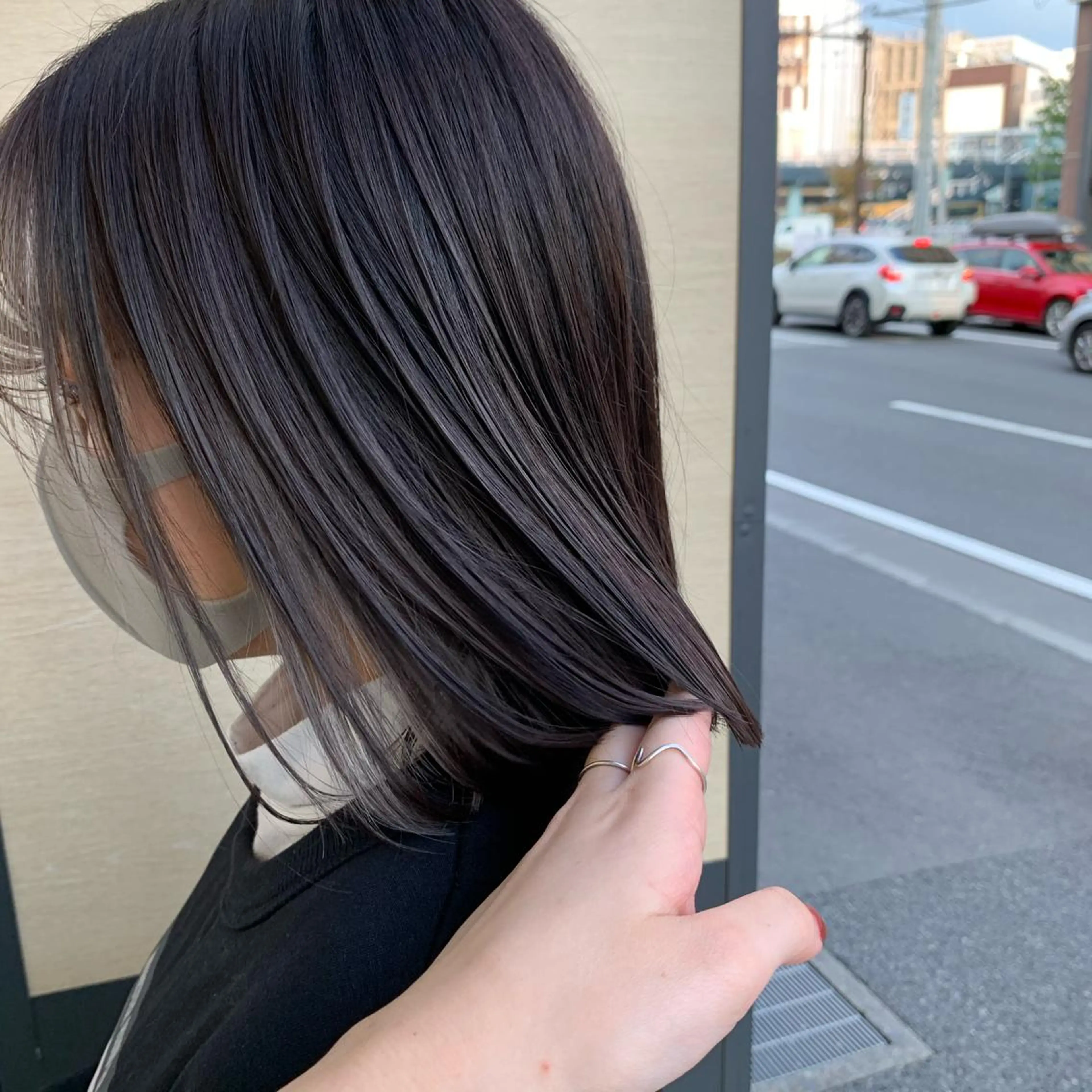 ミディアム カラー ウスイ ハルカのヘアスタイル