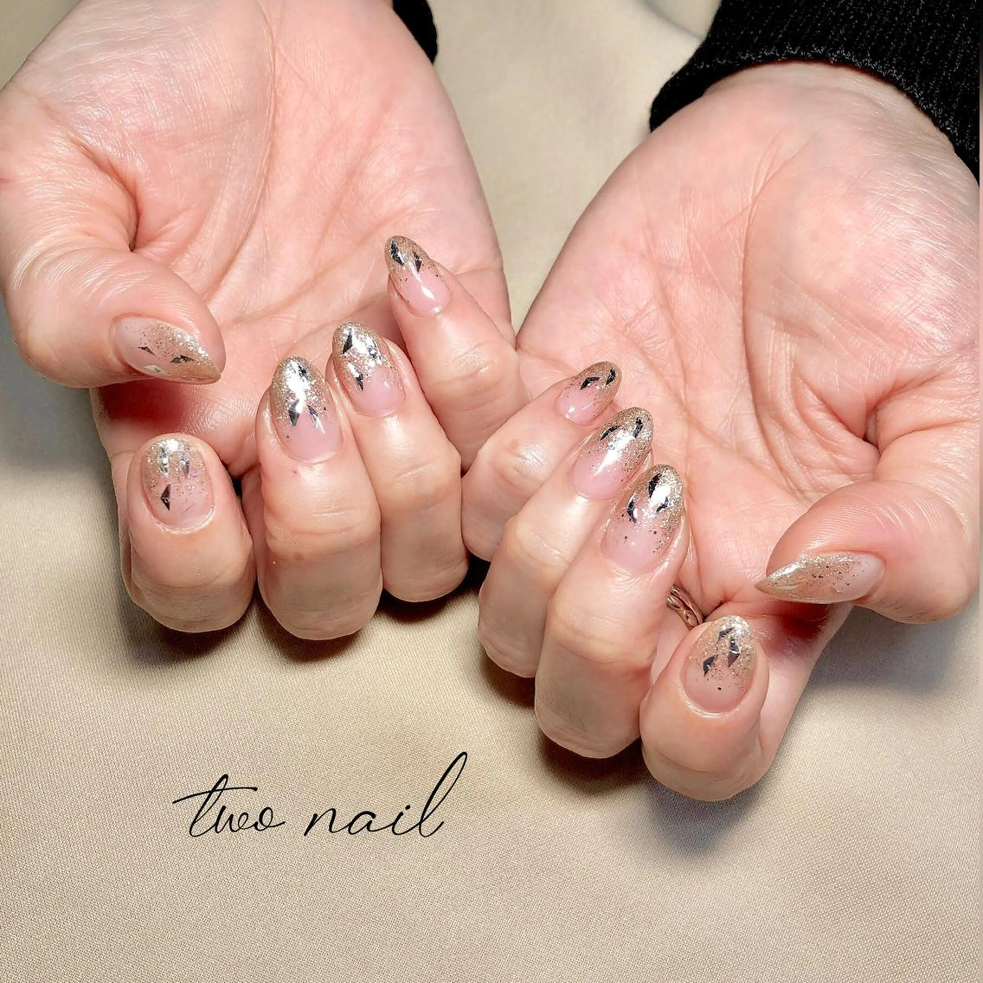 ネイル アートネイル フットネイル ハート ニュアンスネイル ホワイト ハンドネイル two nailのネイルデザイン