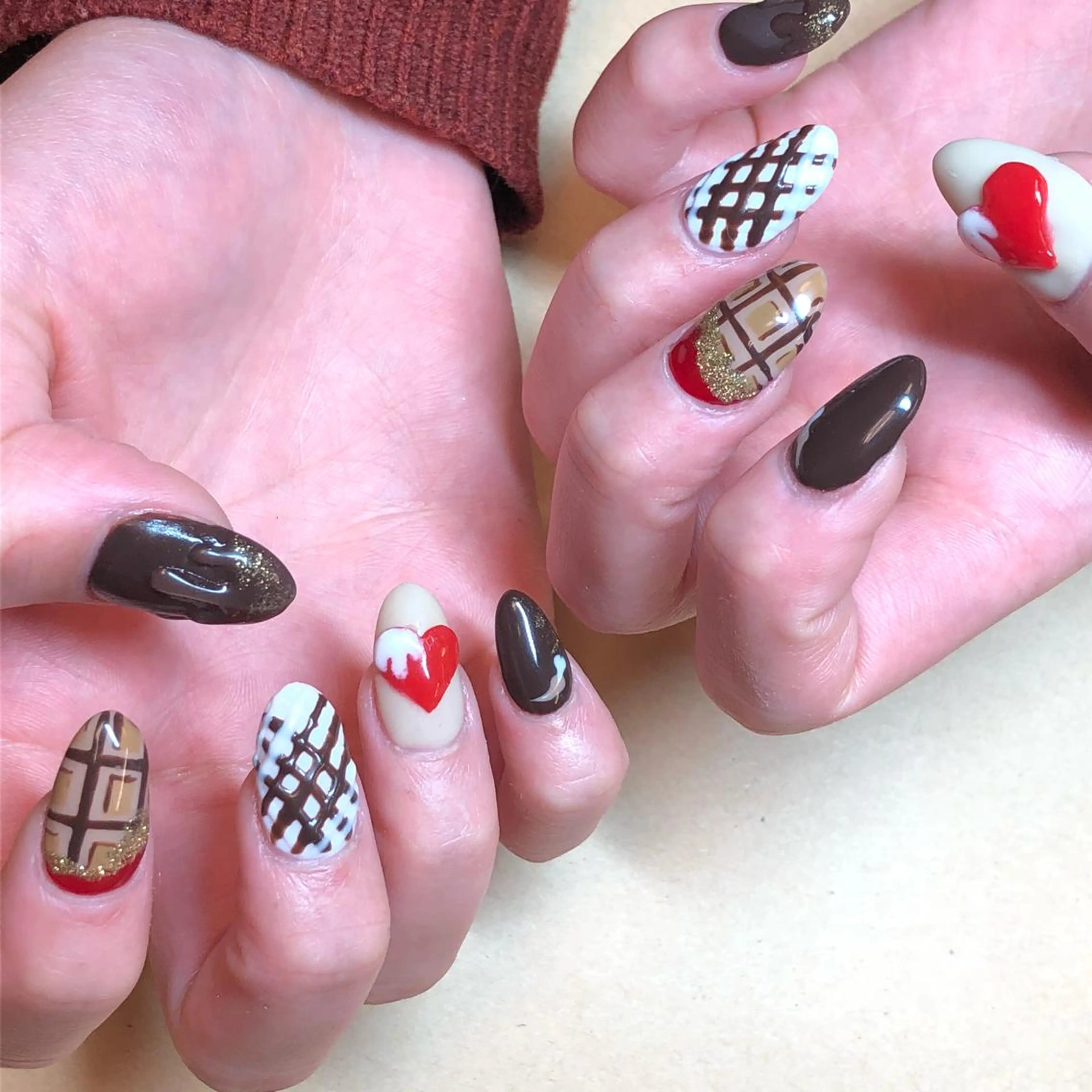 ネイル スカルプネイル バレンタイン KIREIE NAILSのネイルデザイン