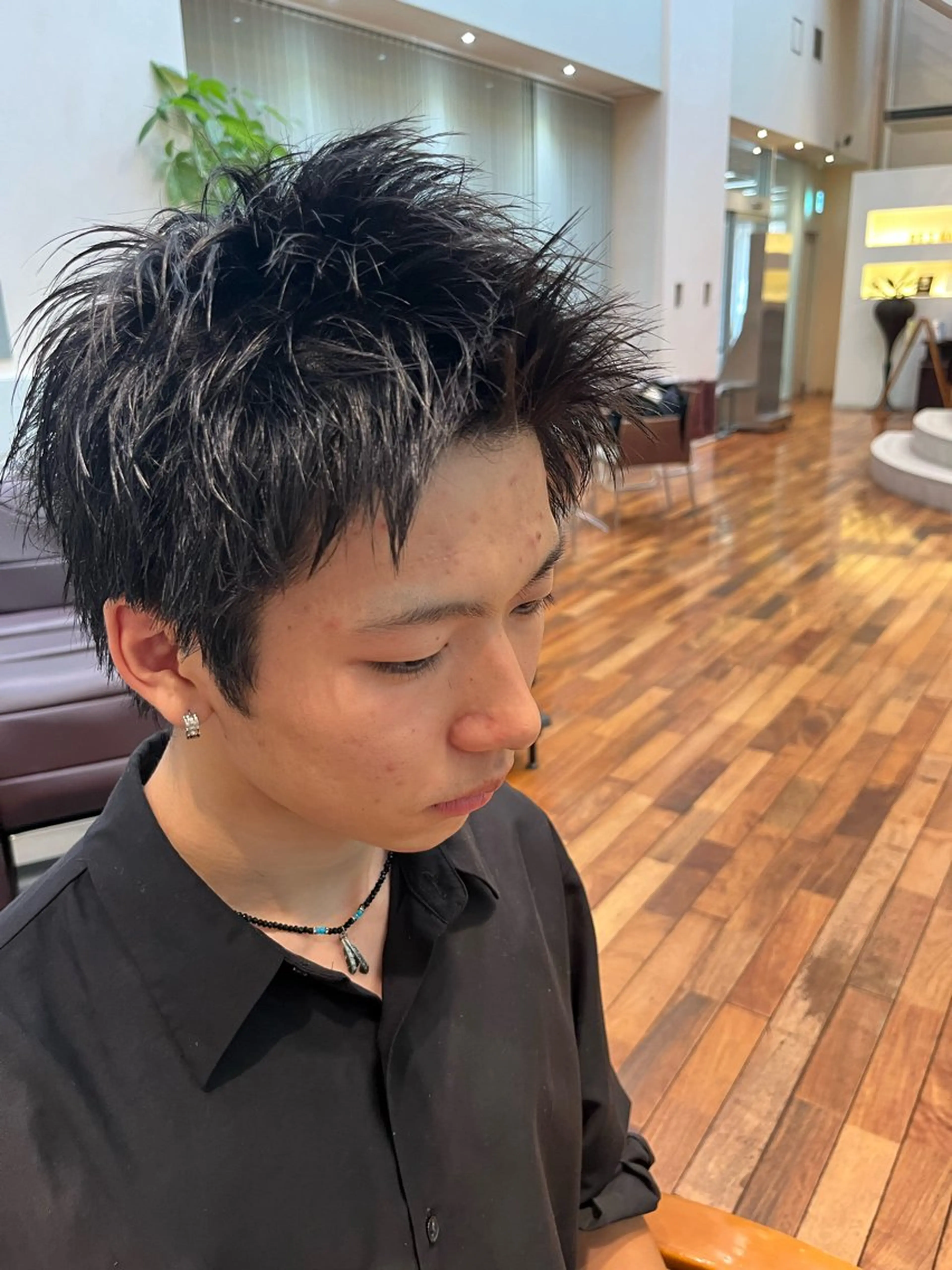 ショート 仲谷 直のヘアスタイル