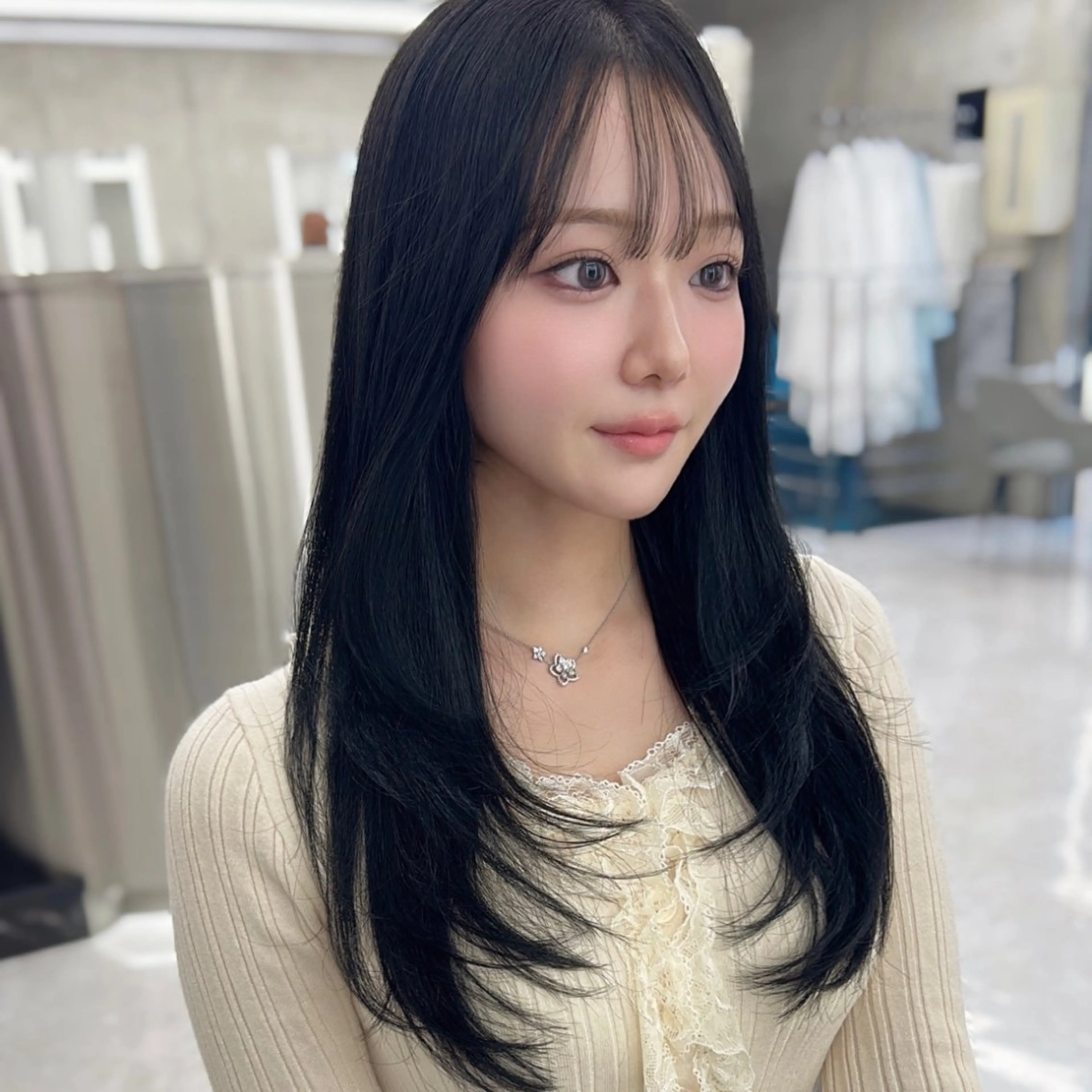 ロング 韓国風ヘア レイヤーカット 石山 洸平のヘアスタイル