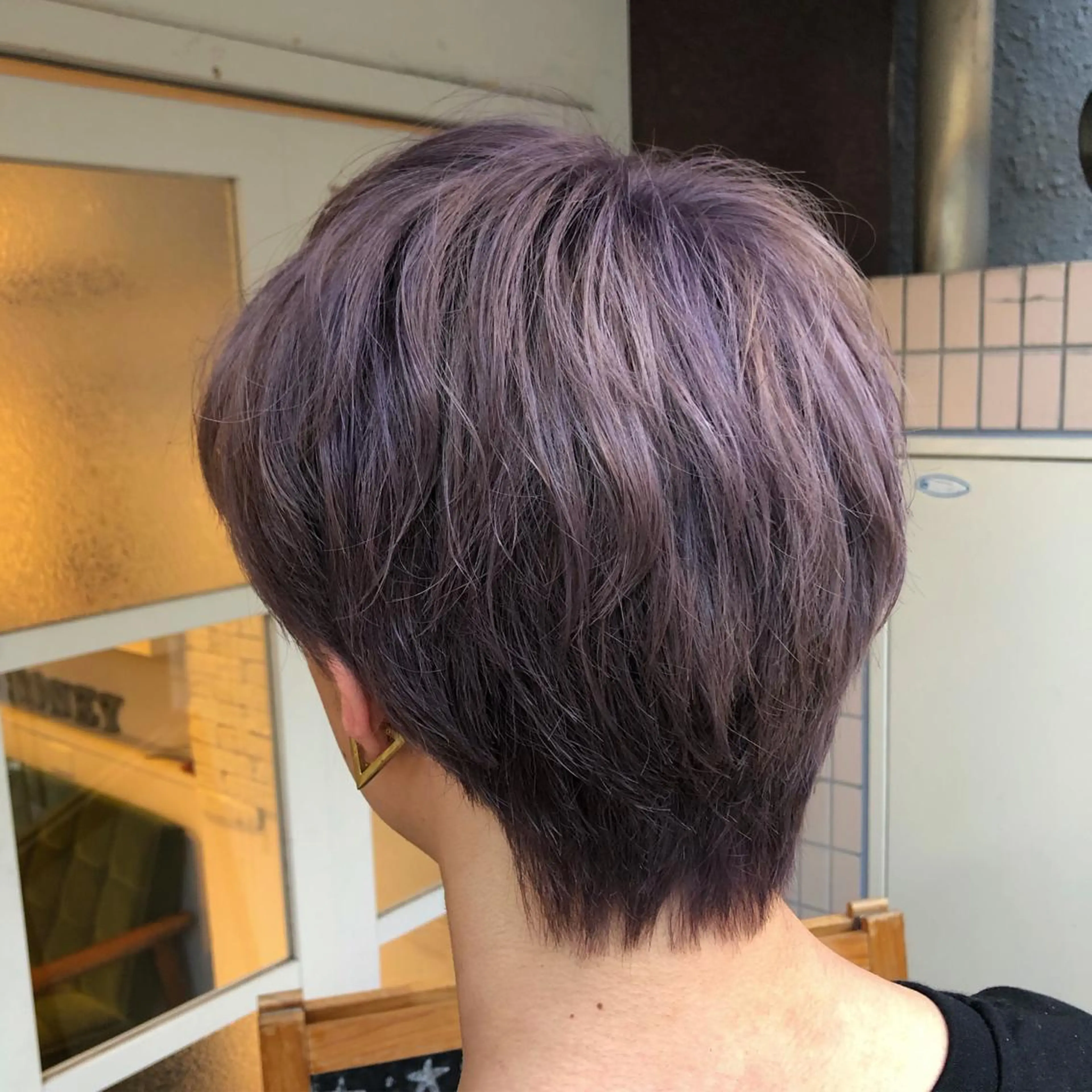 カラー メンズ ダブルカラー ラベンダーカラー ラベンダーピンク ピンクカラー カット ヘアカラー uni（ウニ）所属・西村 有紗のヘアスタイル