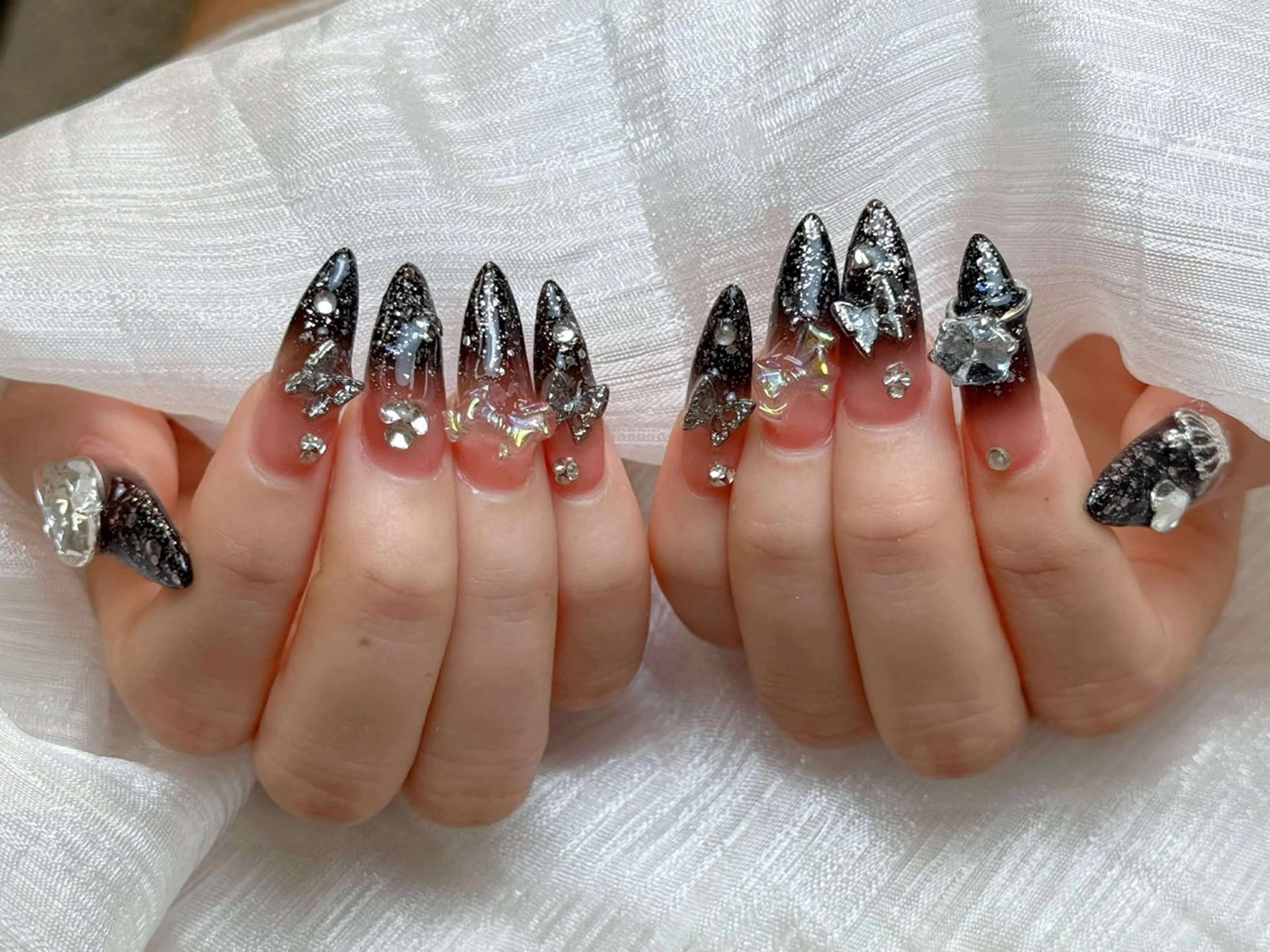 ネイル アートネイル フレンチネイル ジェルネイル ニュアンスネイル オフィスネイル ハンドネイル Jenn Nail Shinokuboのネイルデザイン