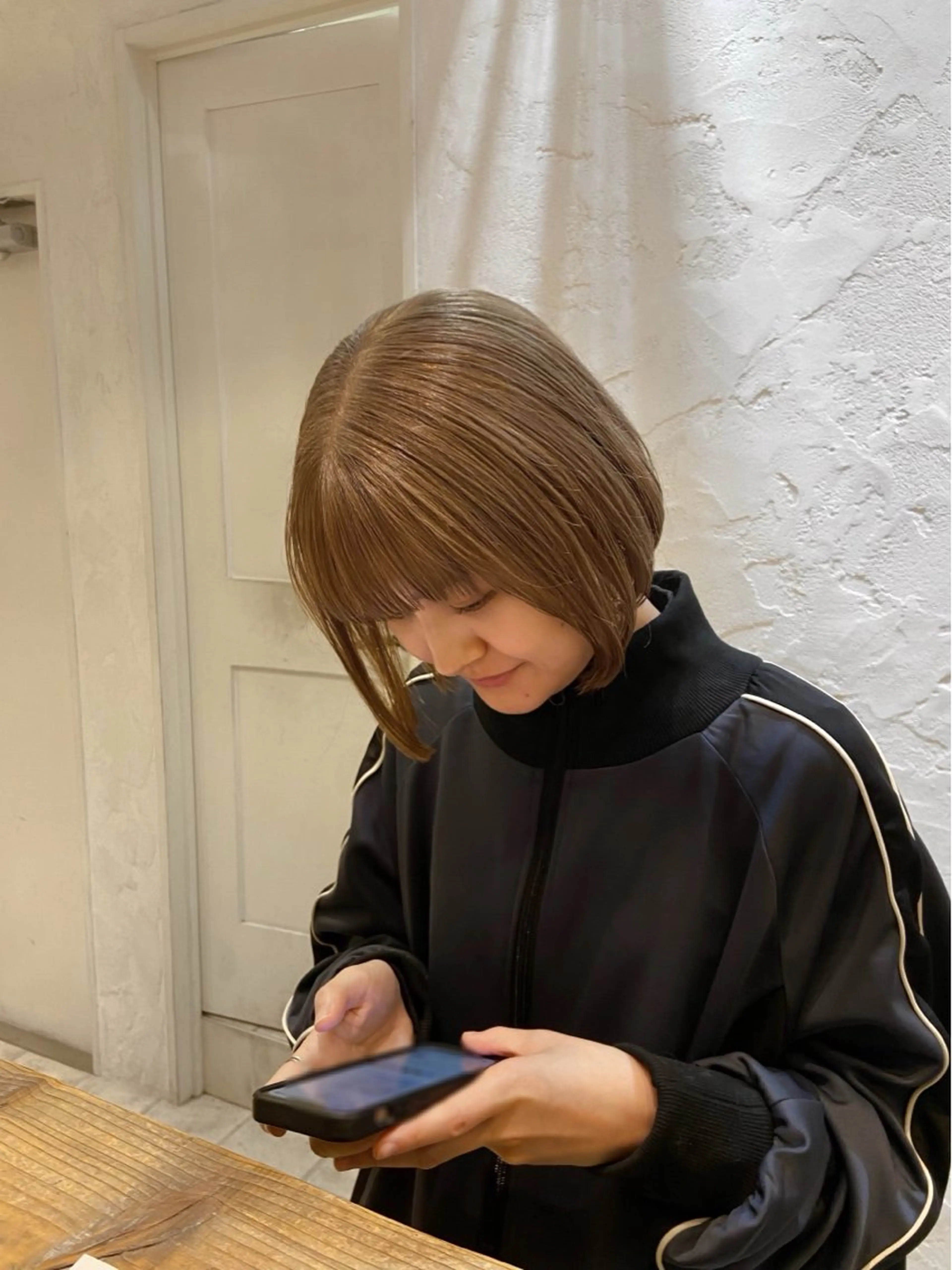 ショート カラー ベージュカラー ハイトーンカラー ハイトーンベージュ ボブ 🌟アレンジが似合う カラー🌟Rumiのヘアスタイル