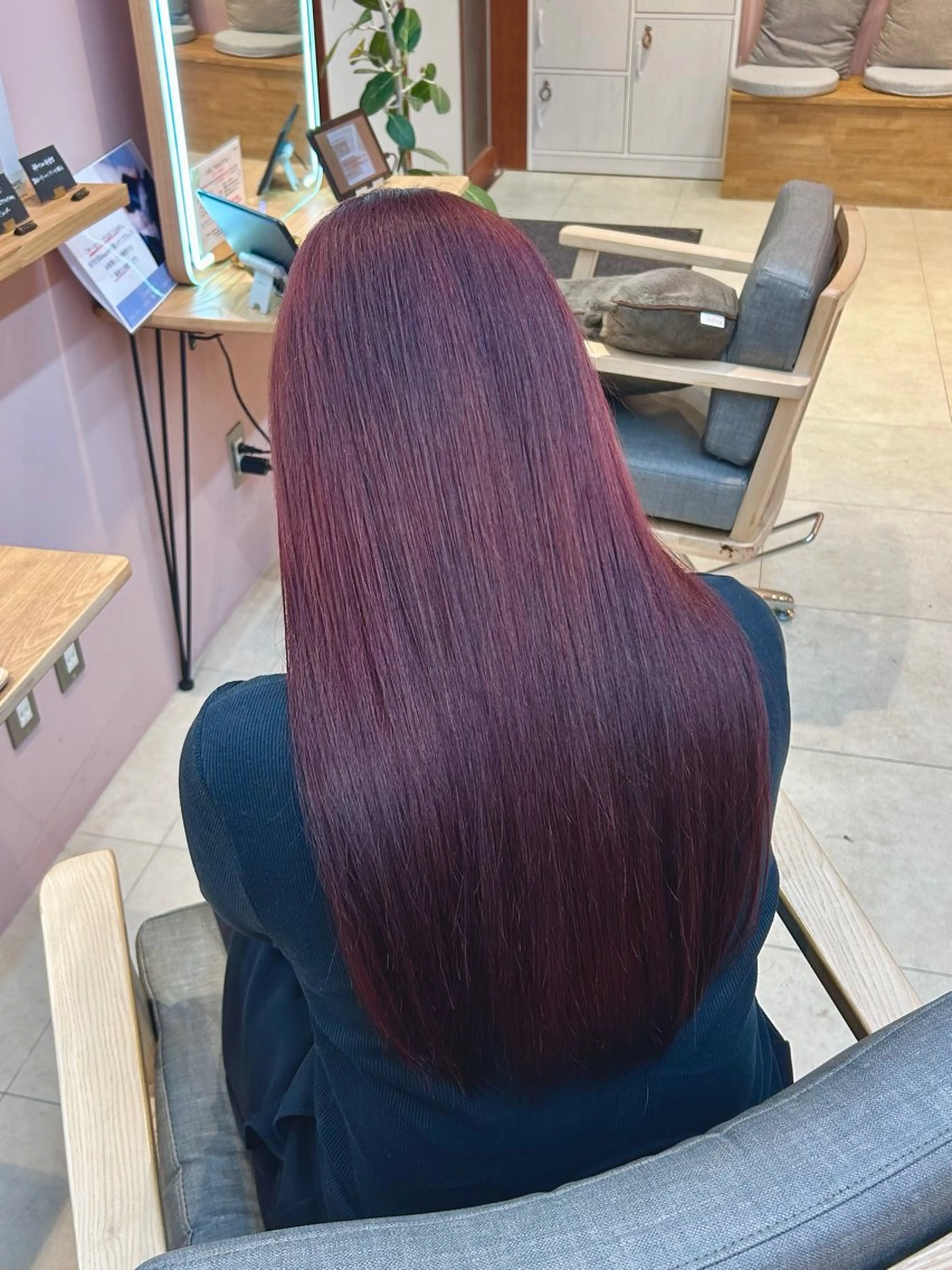 ロング カラー 透明感カラー 韓国風ヘア トリートメント ·.⟡ 福田 彩乃 透明感カラー🪄🩵のヘアスタイル