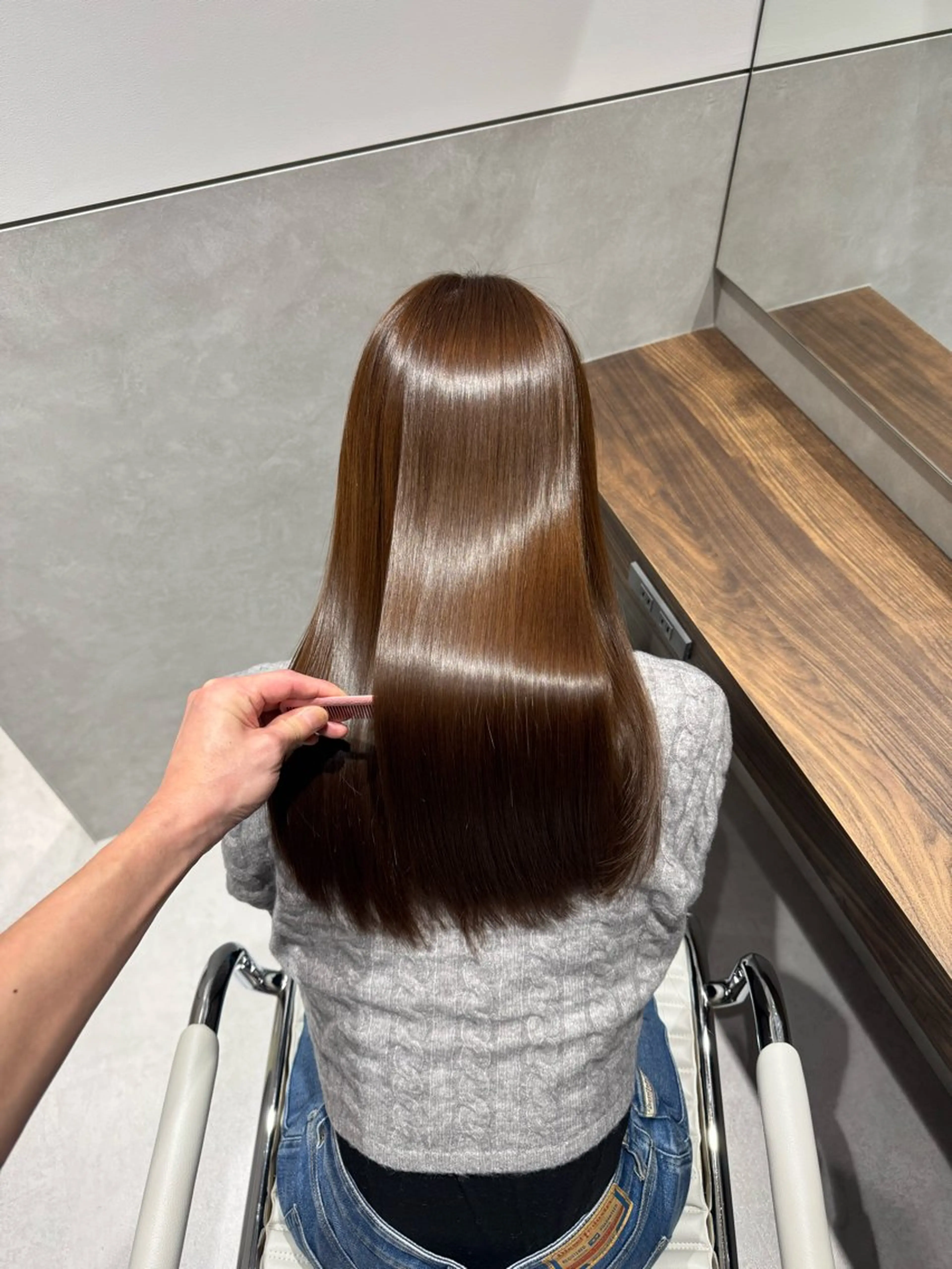 ロング カラー 髪質改善 韓国風ヘア 縮毛矯正 TAKUMI 【美髪特化】のヘアスタイル