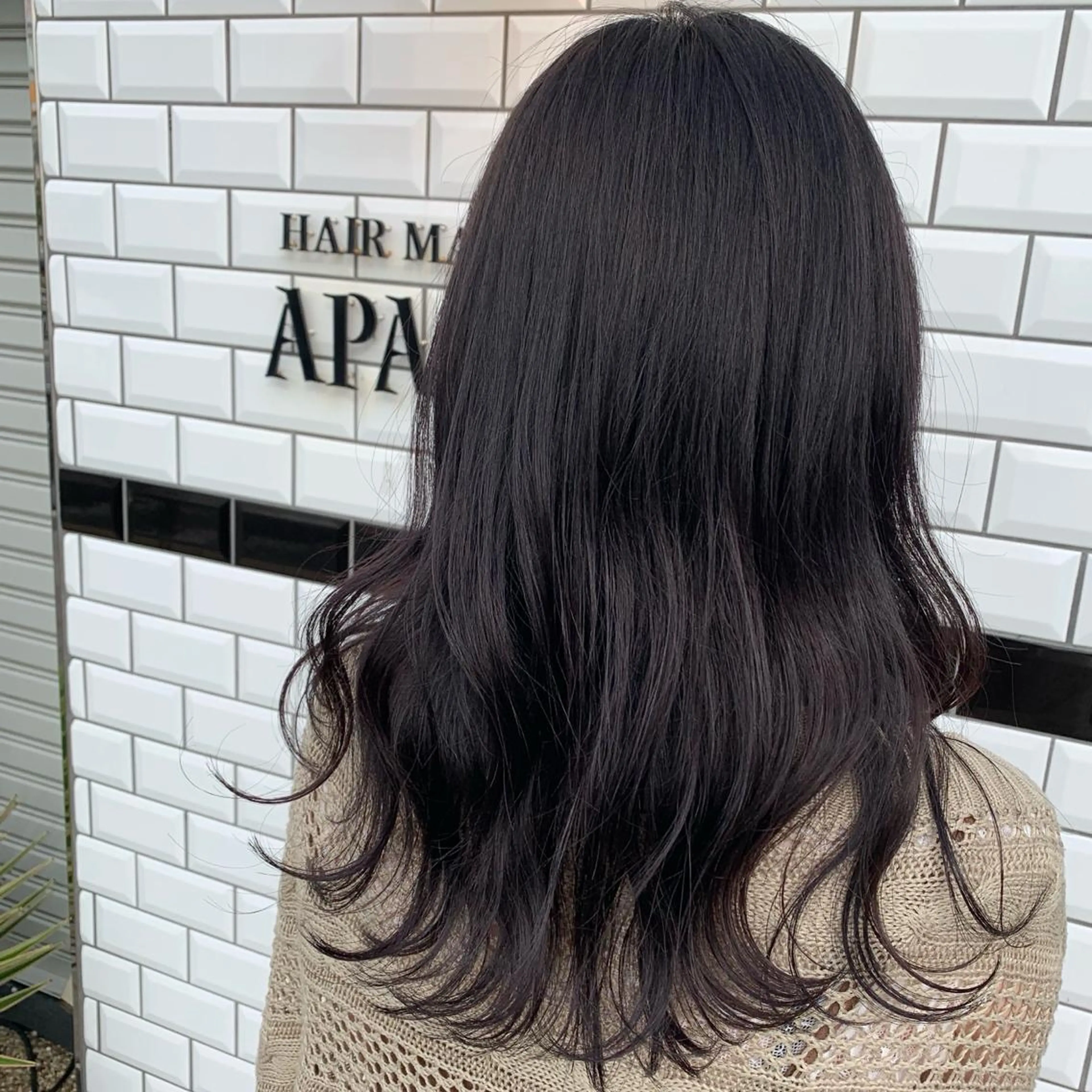 セミロング カラー ラベンダーカラー カット ヘアカラー 喜友名 泉樹のヘアスタイル