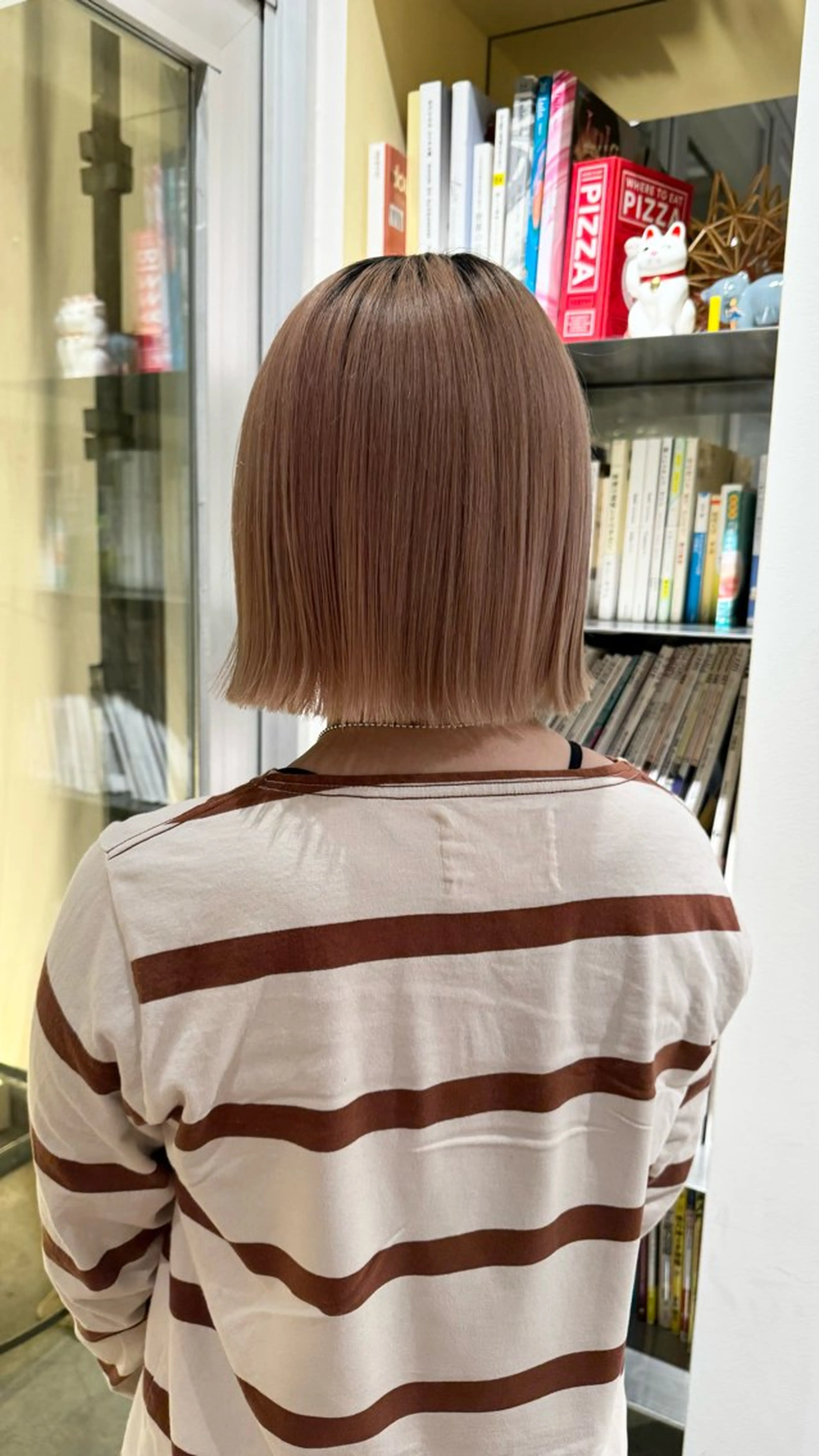 ミディアム 切りっぱなしボブ ボブ Karin/カット モデル募集🆓のヘアスタイル