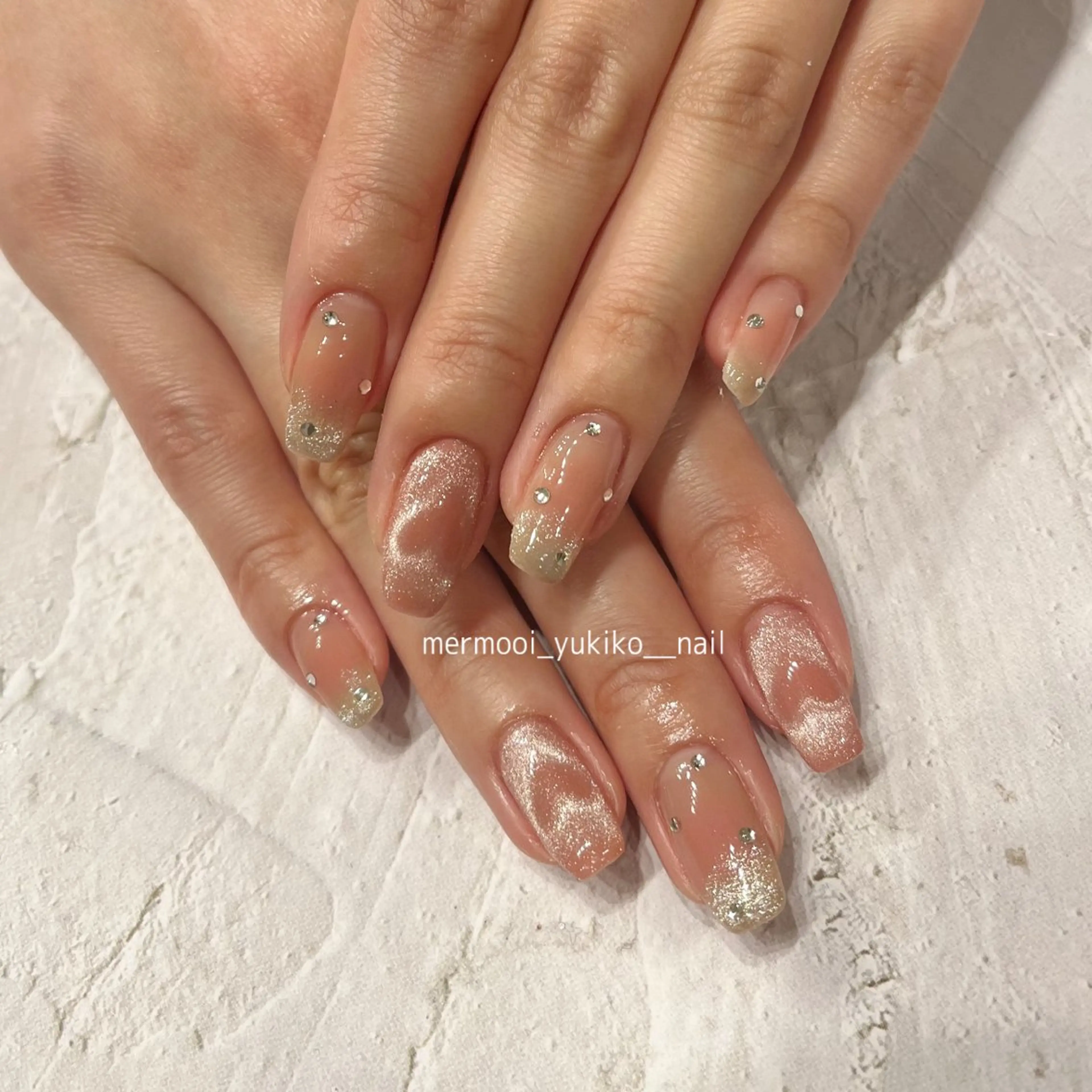 ネイル チークネイル ジェルネイル ハート 韓国ネイル マグネットネイル melumooi nailのネイルデザイン