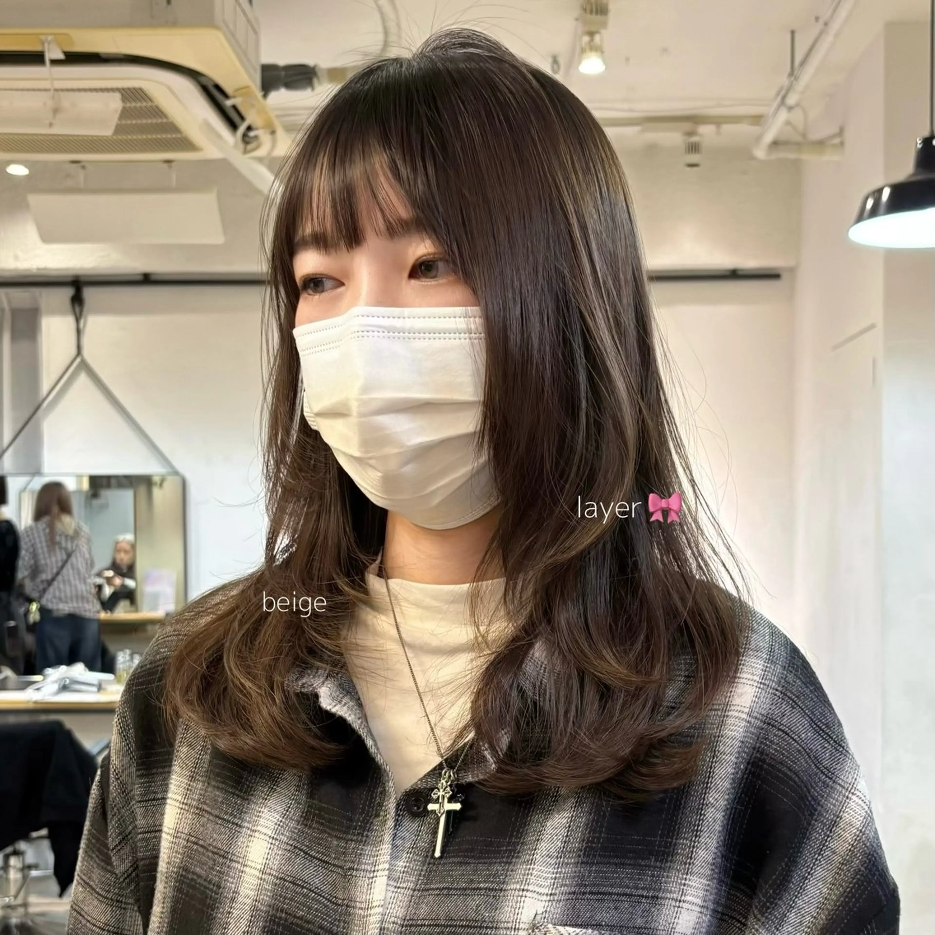 セミロング カット ヘアカラー トリートメント 盛れる透明感カラー・ momokaのヘアスタイル