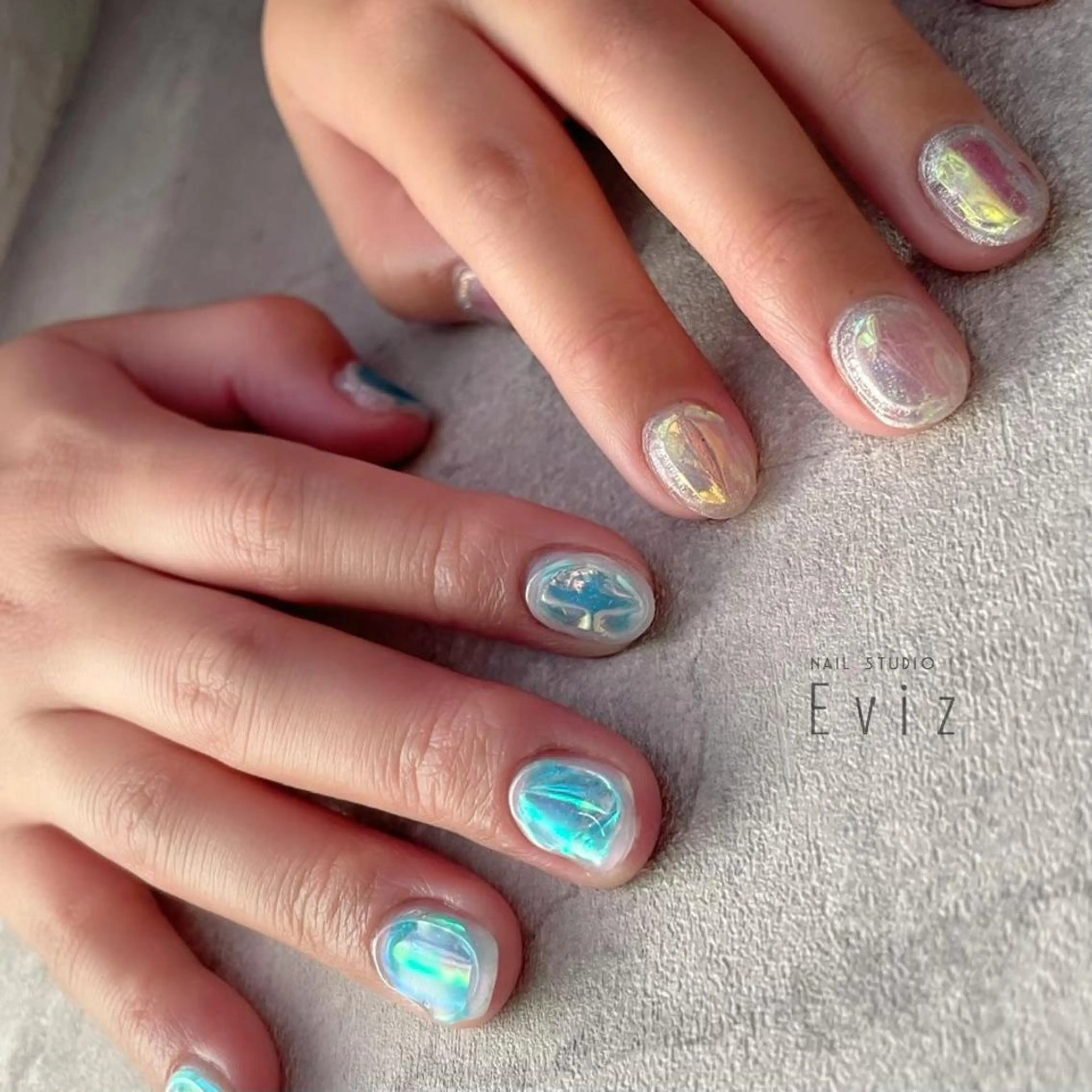ネイル nailstudio eviz新宿店のネイルデザイン