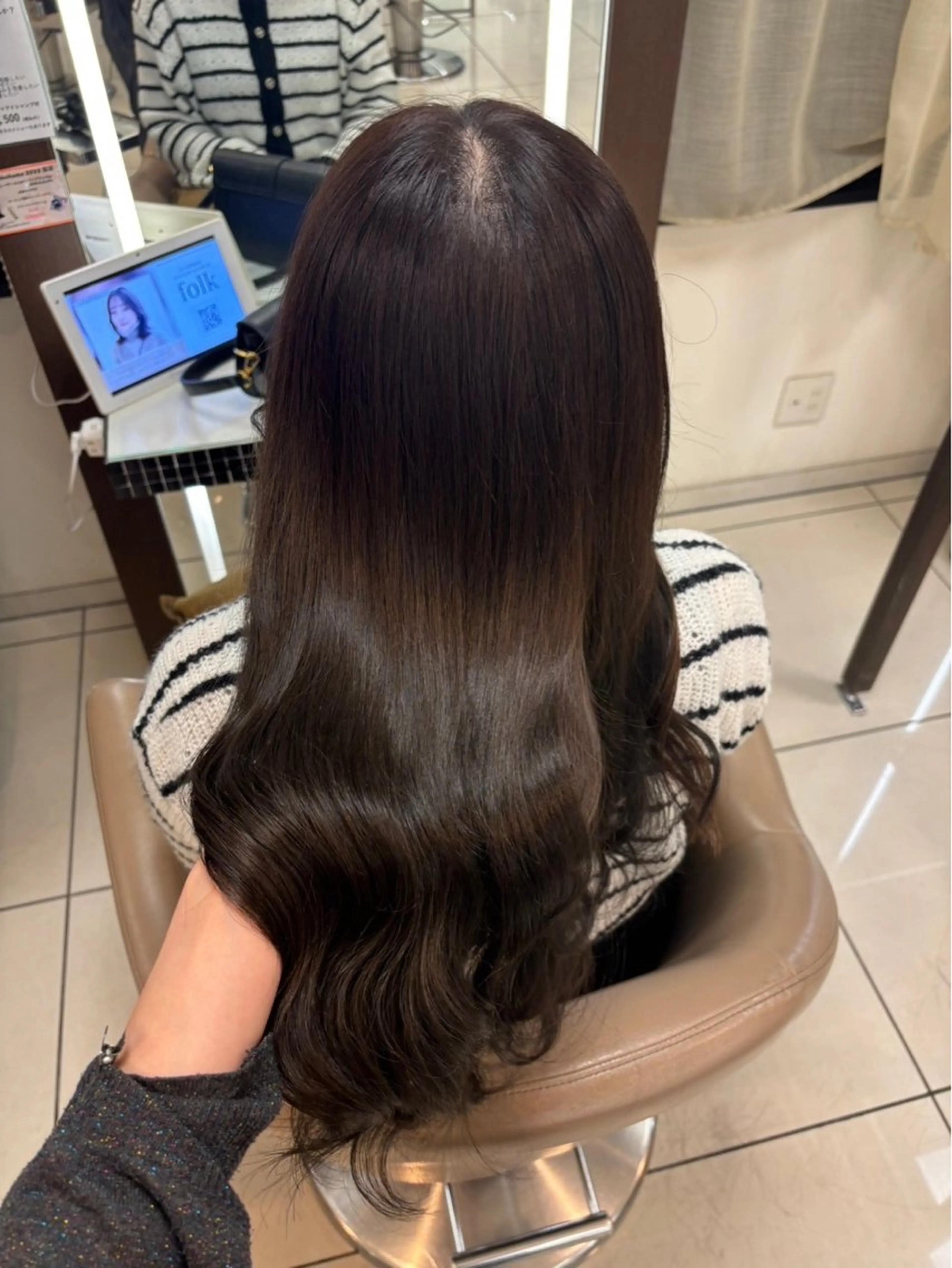 ロング カラー パーマ ヘアアレンジ ブラウンカラー ヘアカラー トリートメント STYLE横浜所属・アレンジ🎀エクステ ✨┆横浜🤍みいなのヘアスタイル