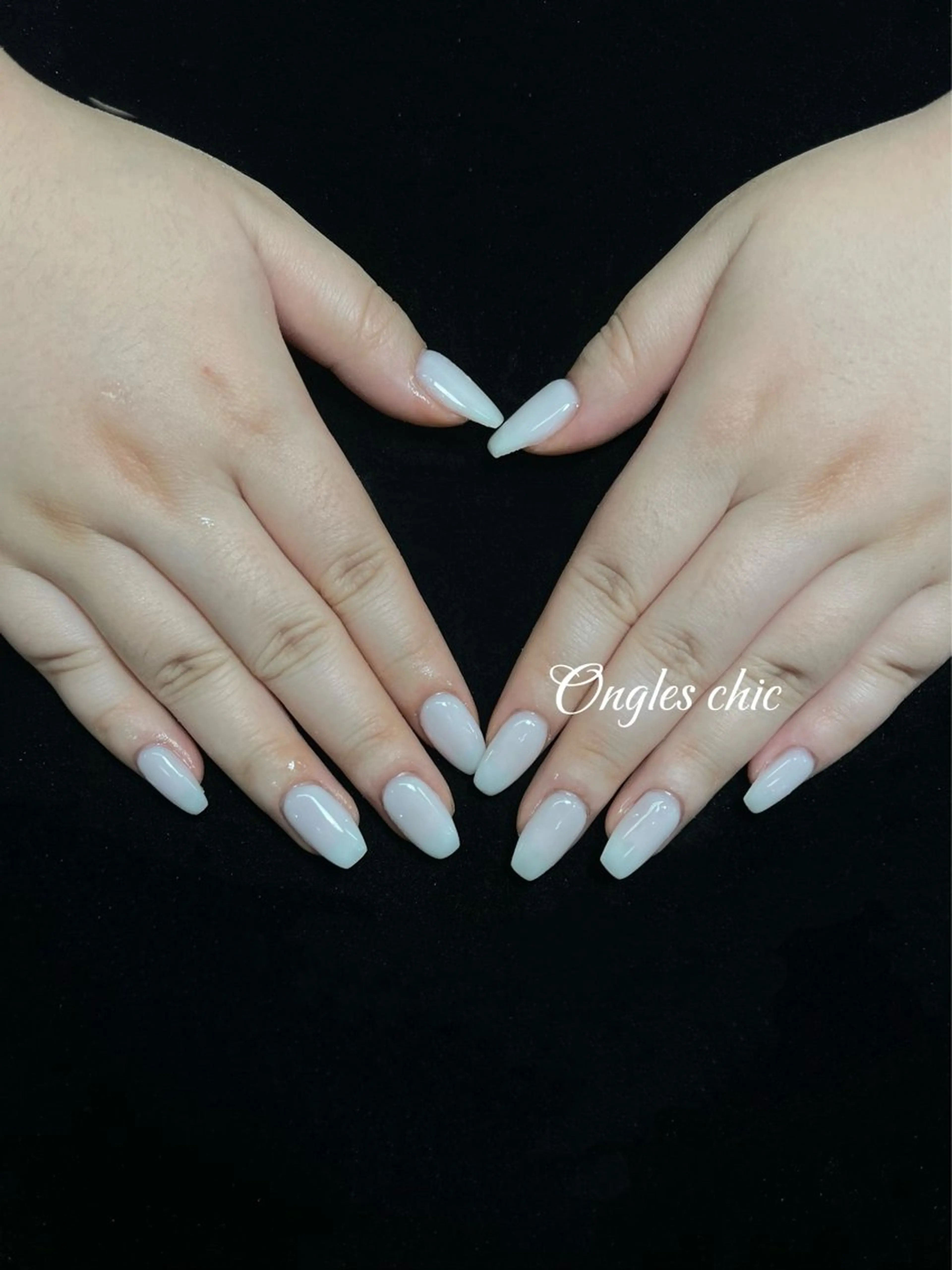 ネイル ハンドネイル ongles chicのネイルデザイン
