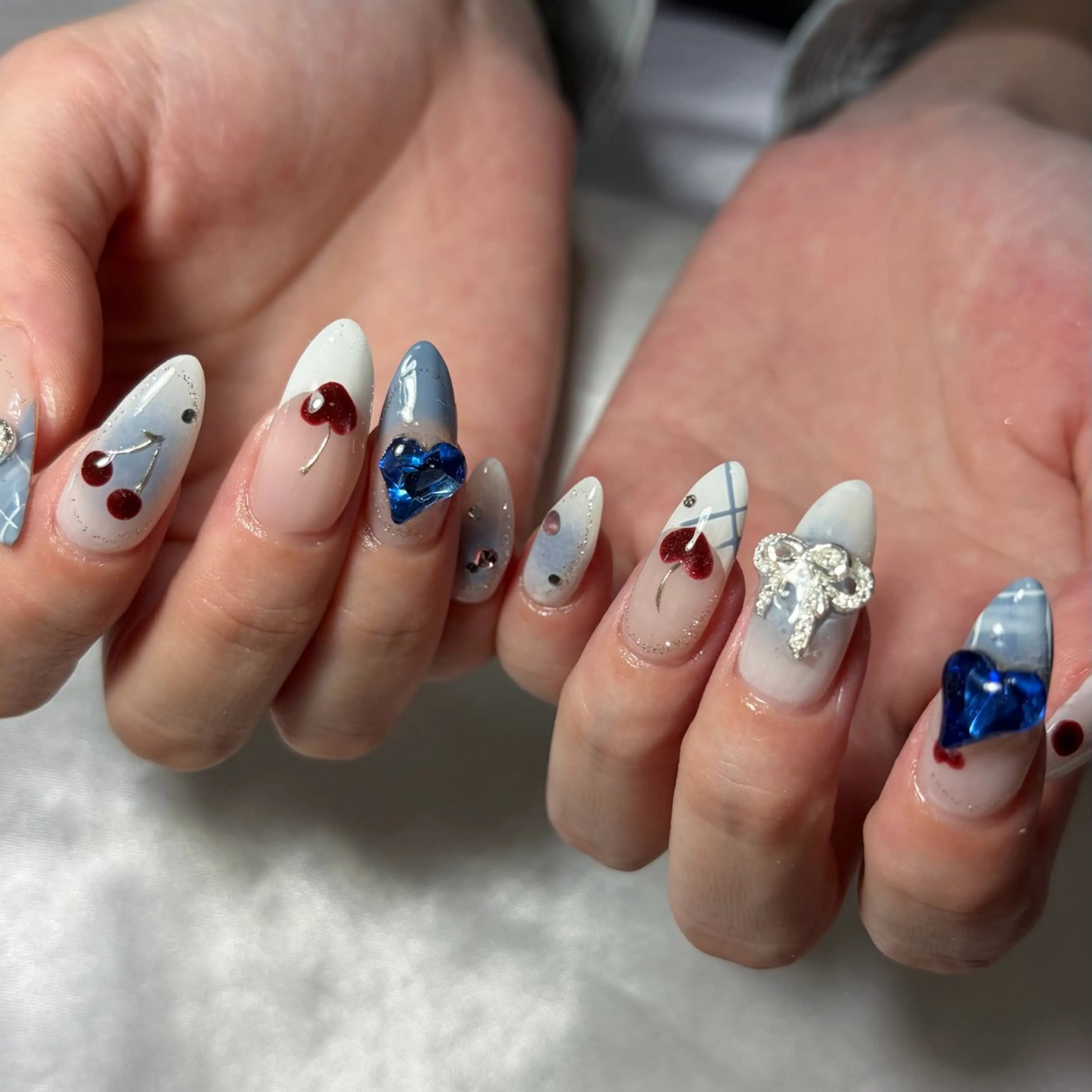 ネイル ハンドネイル nailroom‪ sb‪‪𓈒𓂂𓏸のネイルデザイン