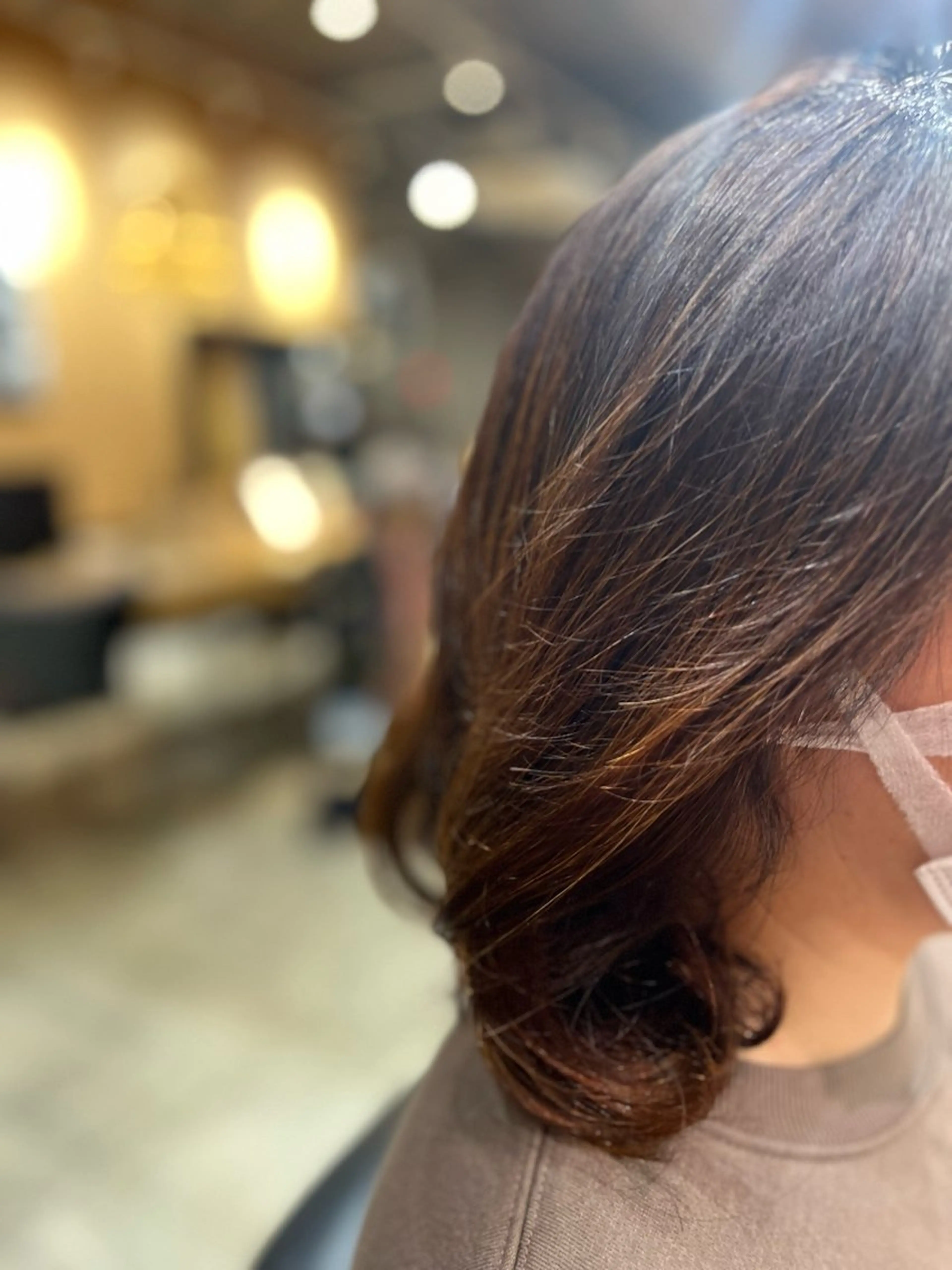 ミディアム パーマ ヘアアレンジ 顔周りカット 渡部 彩花のヘアスタイル