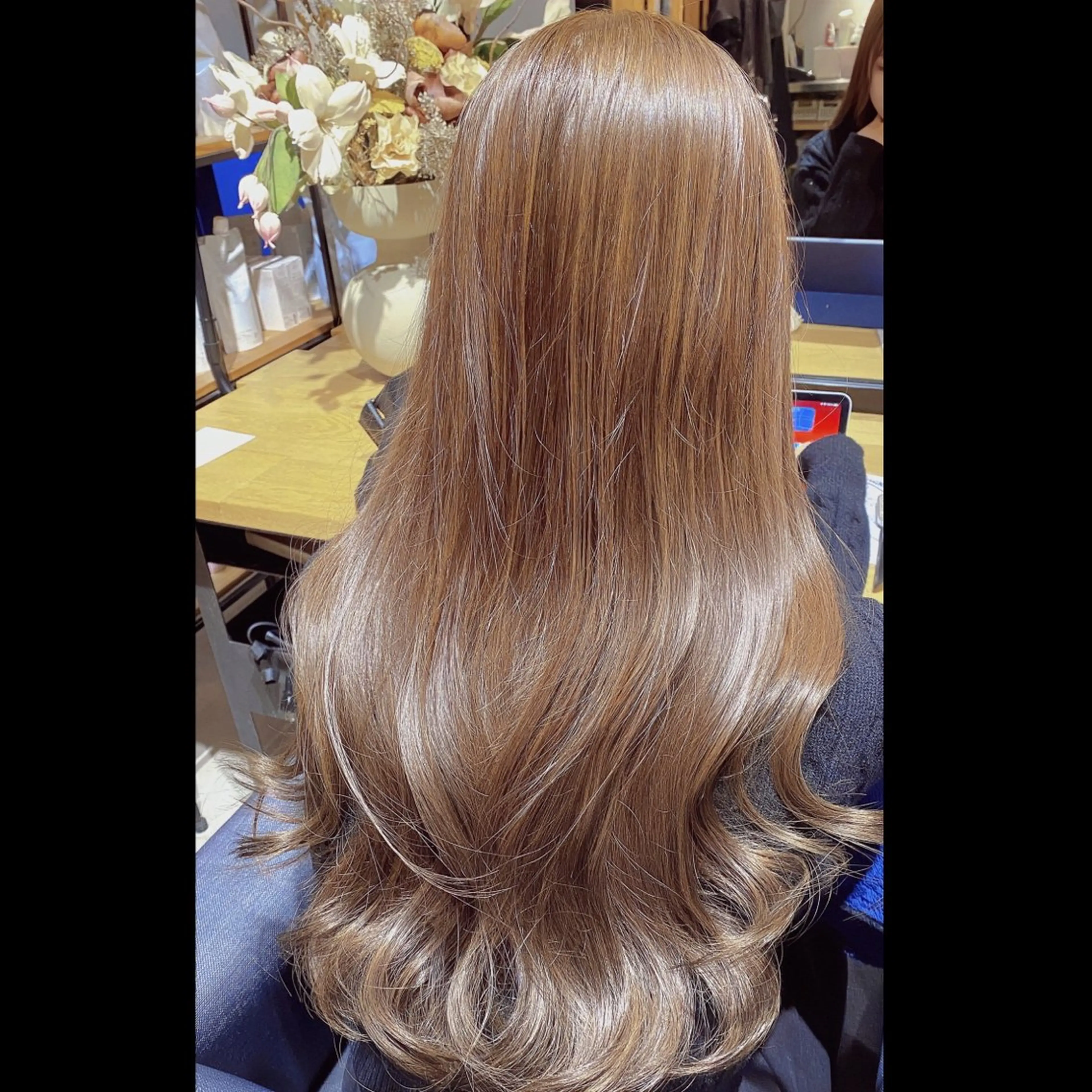 ロング カラー ベージュカラー ブリーチ ダブルカラー ブリーチなしカラー 山本 琴葉 /ボブ /切りっぱなしボブのヘアスタイル