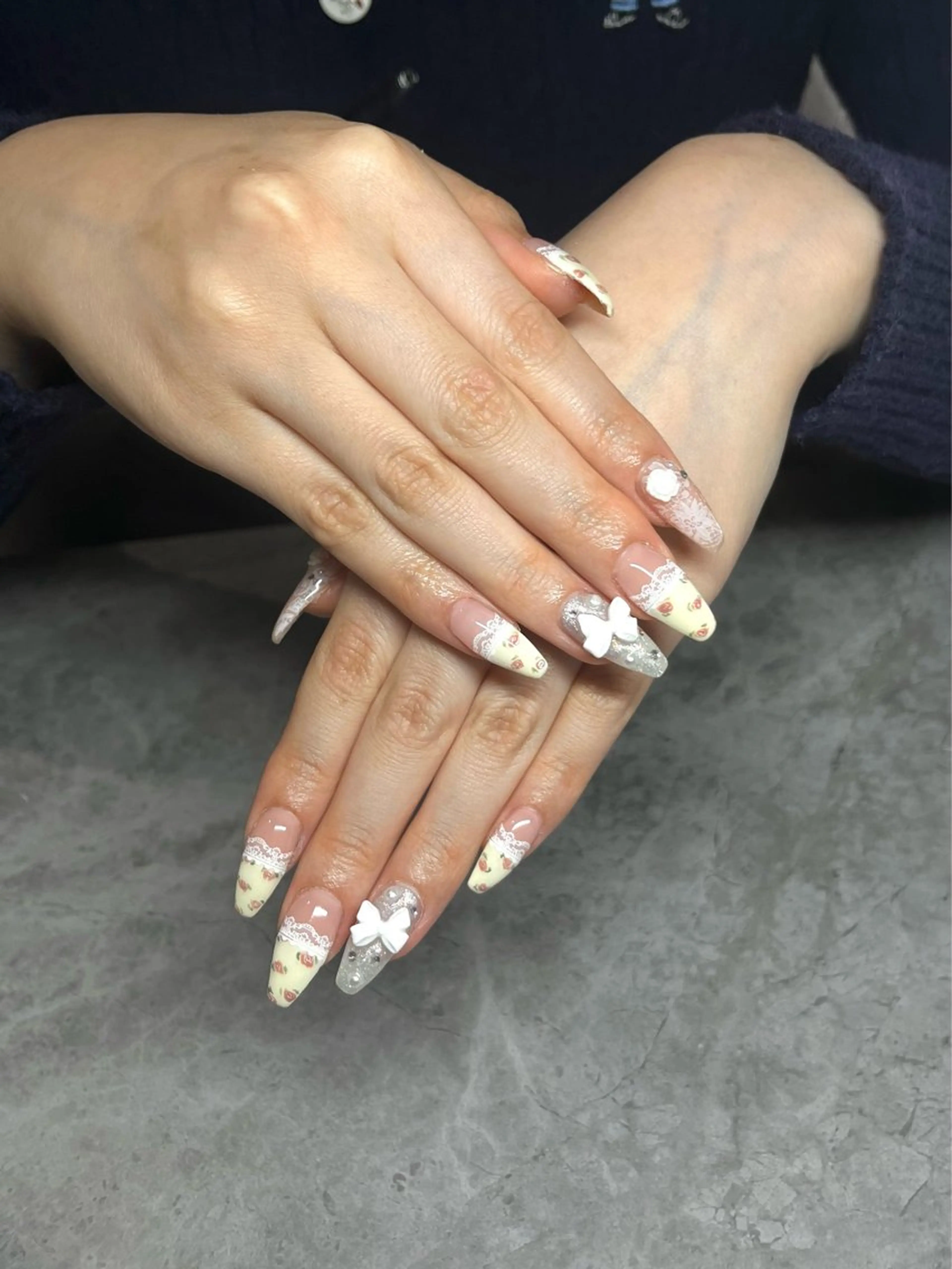 ネイル irohanail三条河原町店所属・IROHA NAIL makoのネイルデザイン