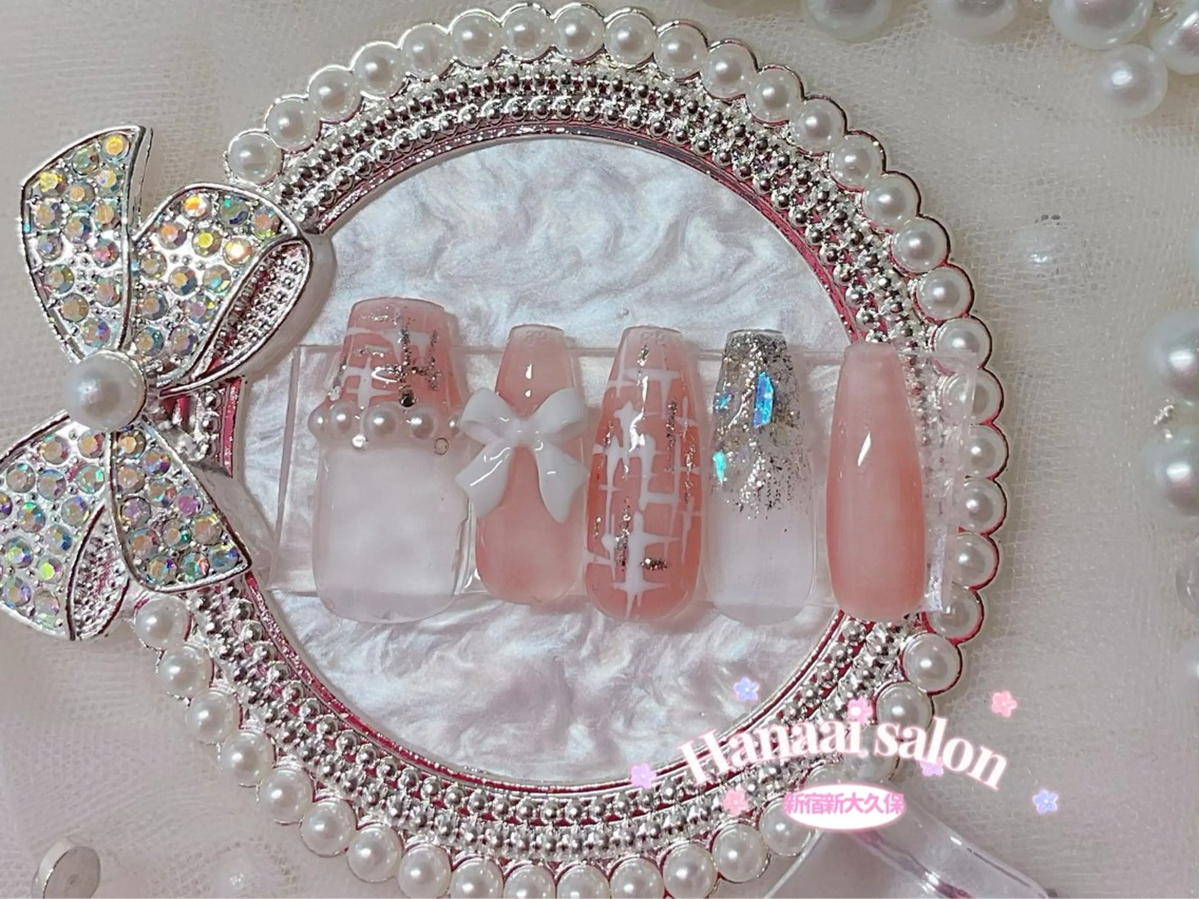 ミディアム ハンドネイル Hanaai Salon新大久保店のネイルデザイン
