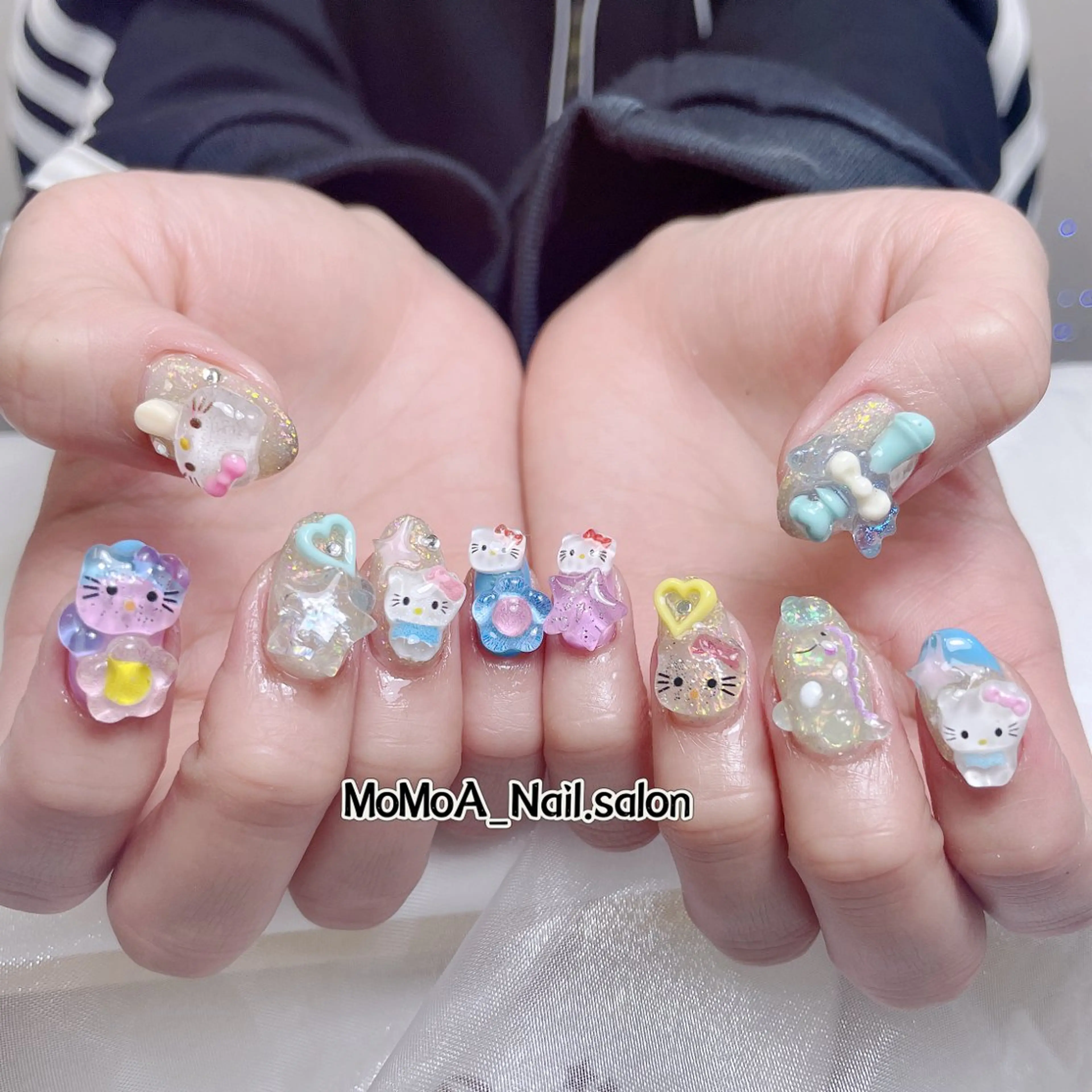 ネイル 成人式 ジェルネイル ネイルチップ ハンドネイル MoMoA Nail ネイル長さ出し専門店のネイルデザイン