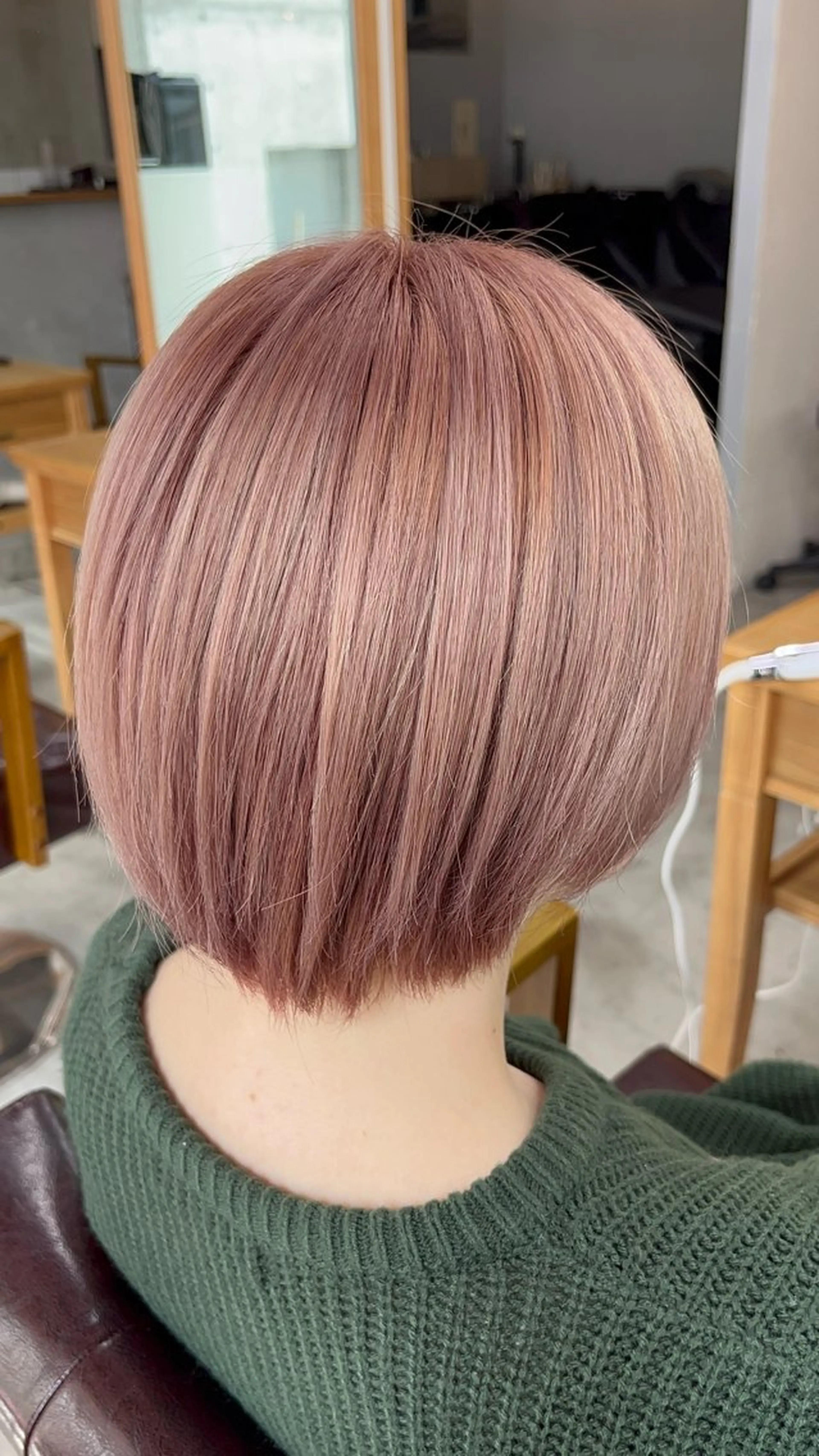 ♥ケアブリーチ＋オンカラー♥／（リタッチのみ有）の写真