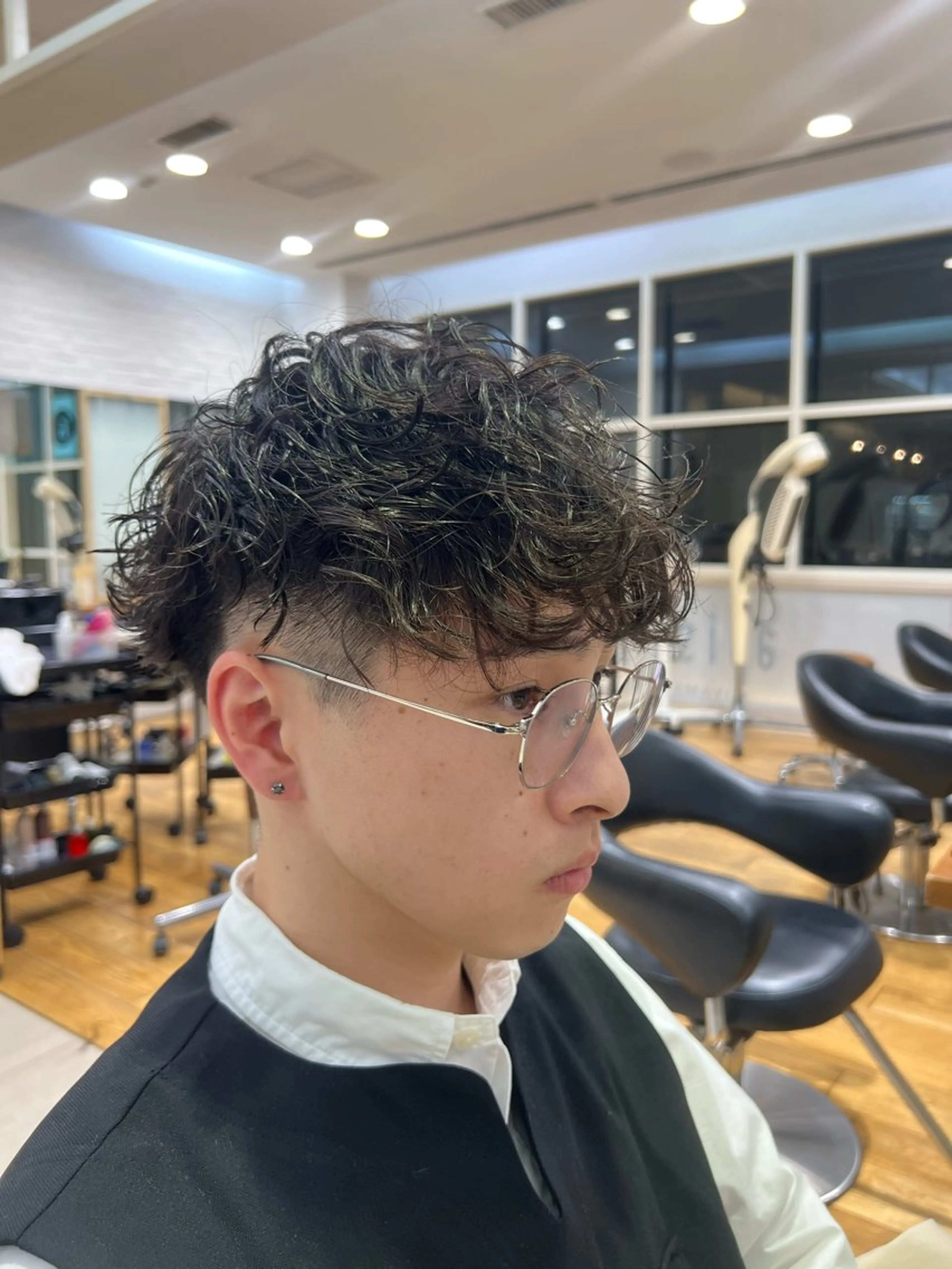 ショート ケンシロウ メンズパーマ特化⭕️のヘアスタイル