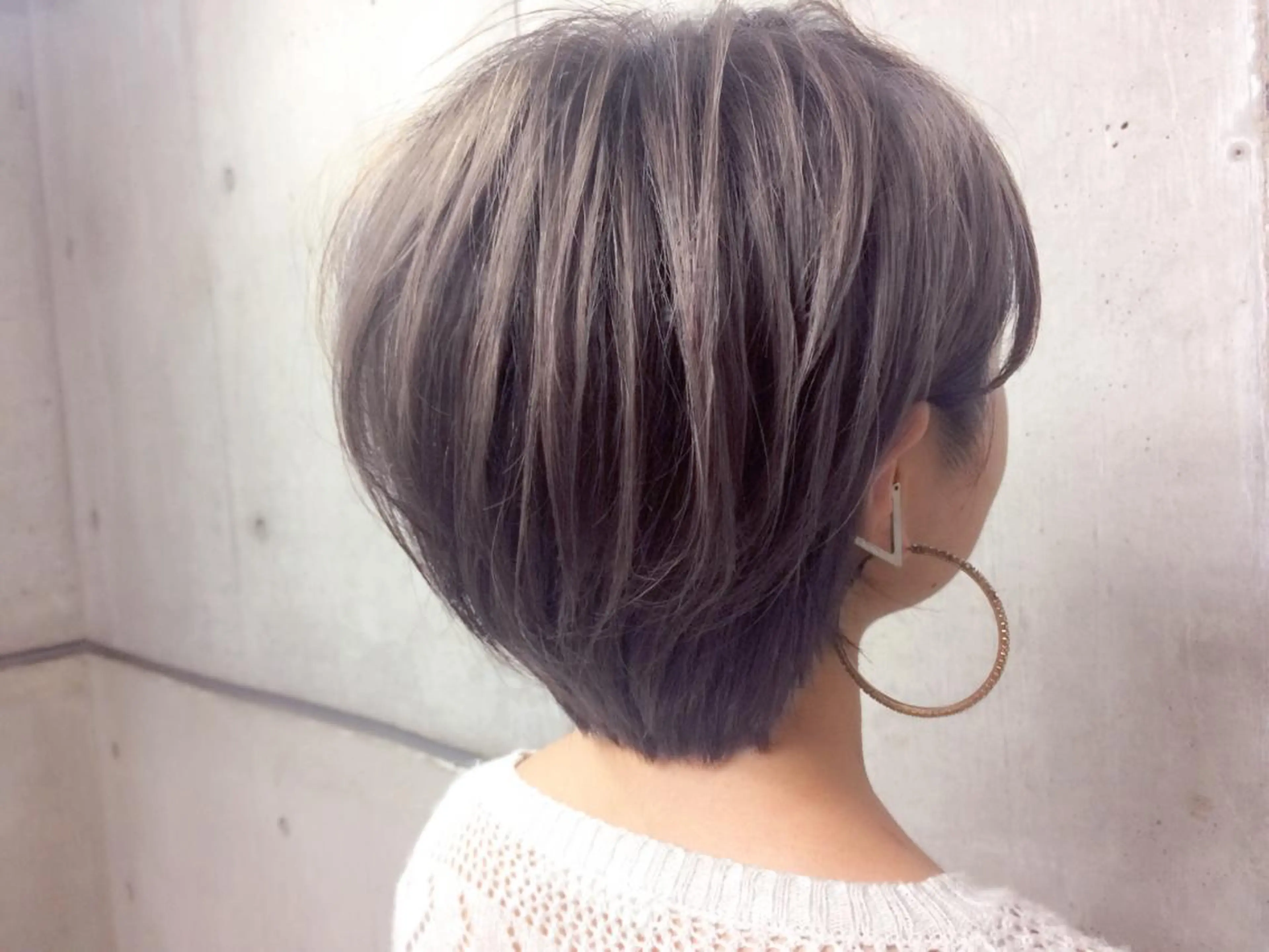 ショート カラー グレージュ Le'a渋谷所属・インナーエクステ渋谷 🦋KAJIのヘアスタイル