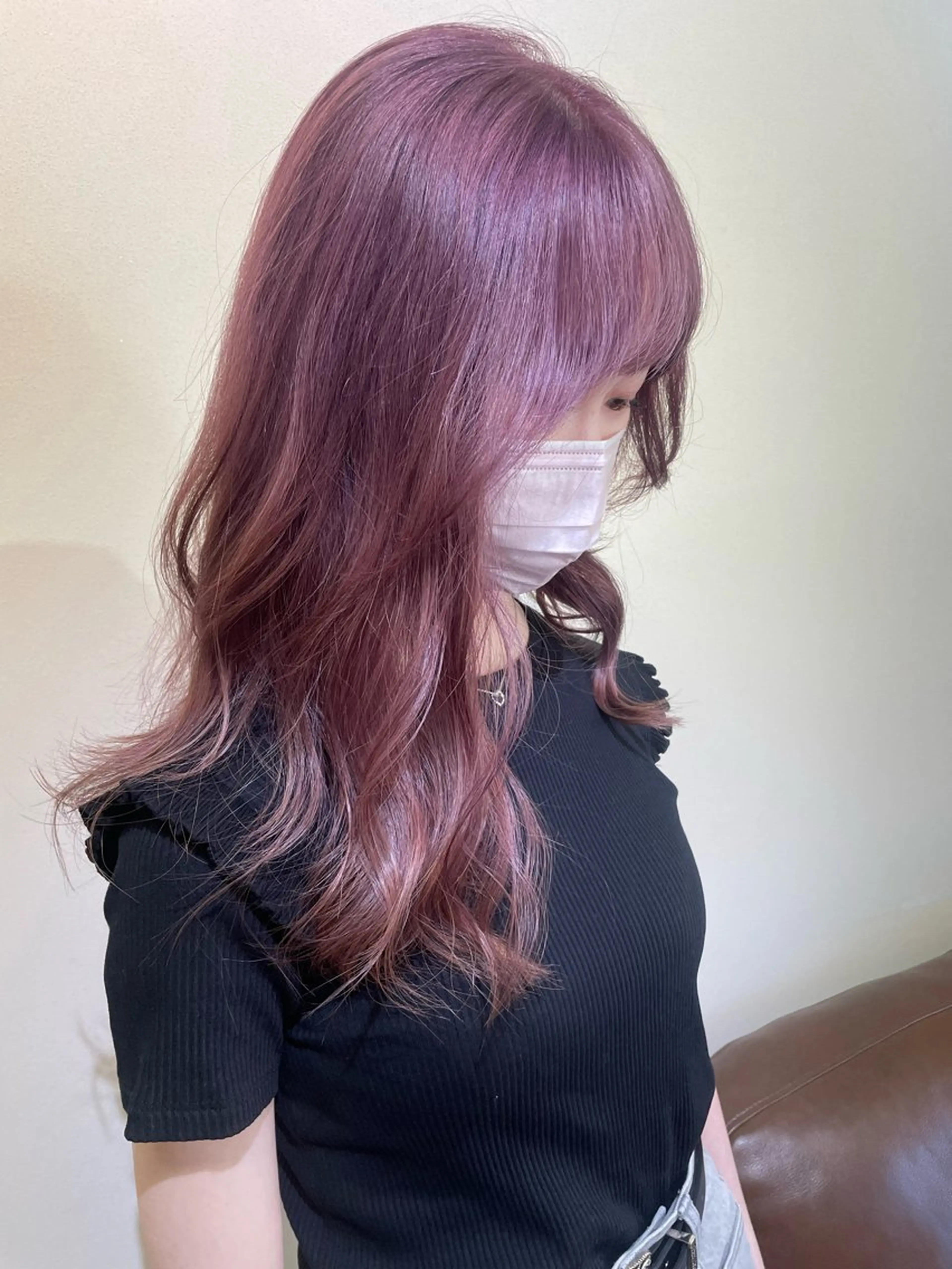 セミロング カラー ピンクカラー メンズパーマ✨️村越 雄斗のヘアスタイル