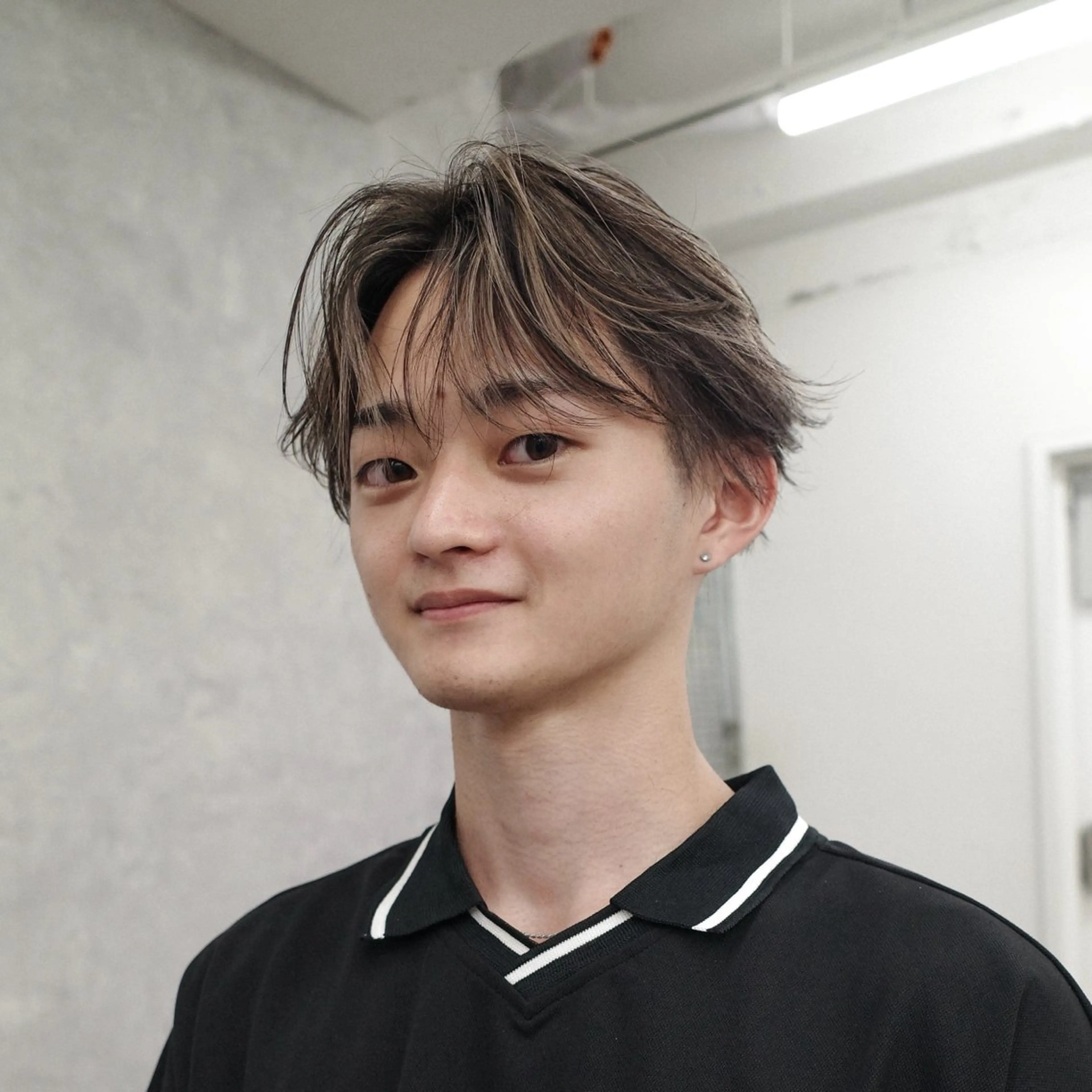 カラー メンズ ヘアカラー メンズハイライト／ メンズブリーチカラーのヘアスタイル