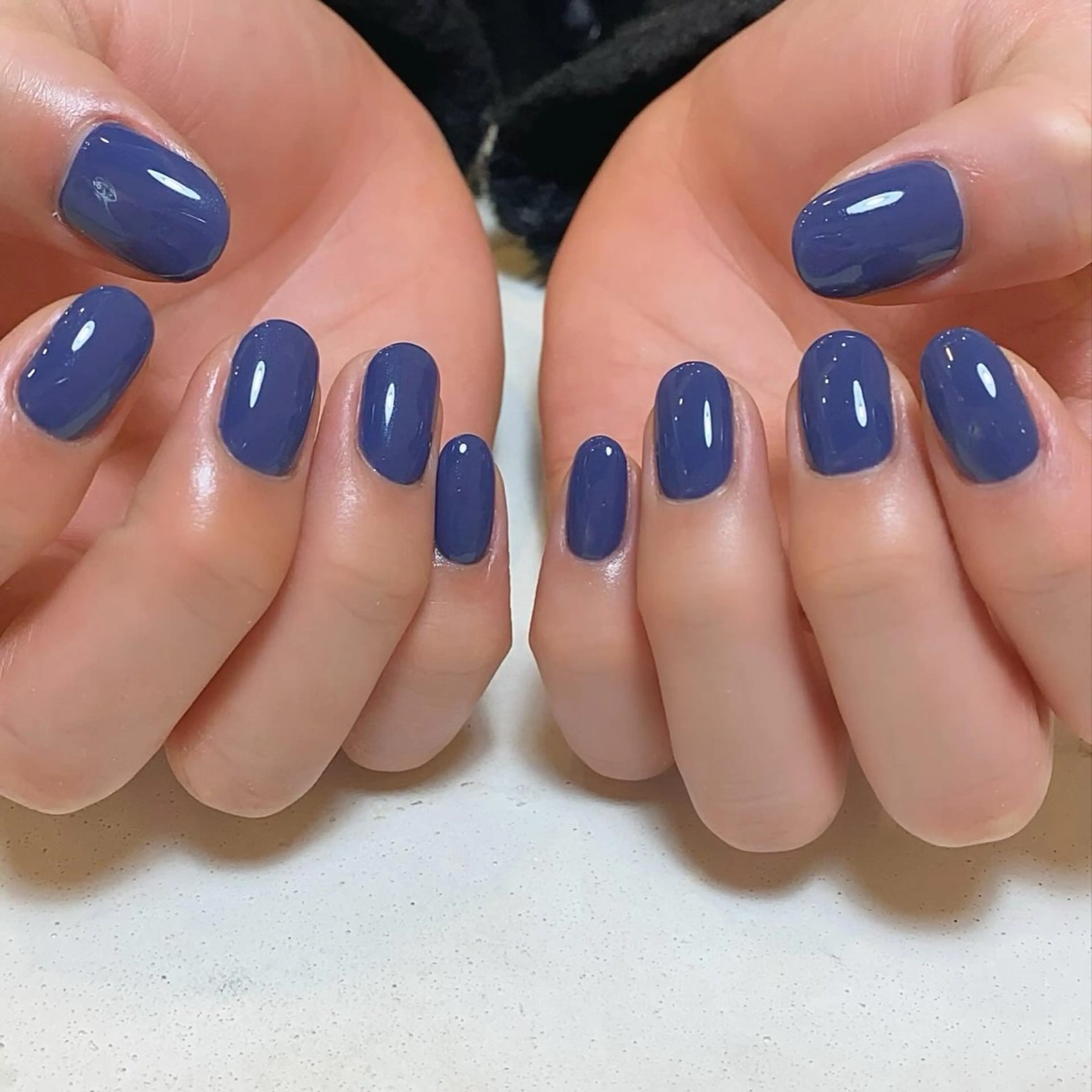 ネイル ワンカラーネイル HANA /NOEM nailsalonのネイルデザイン