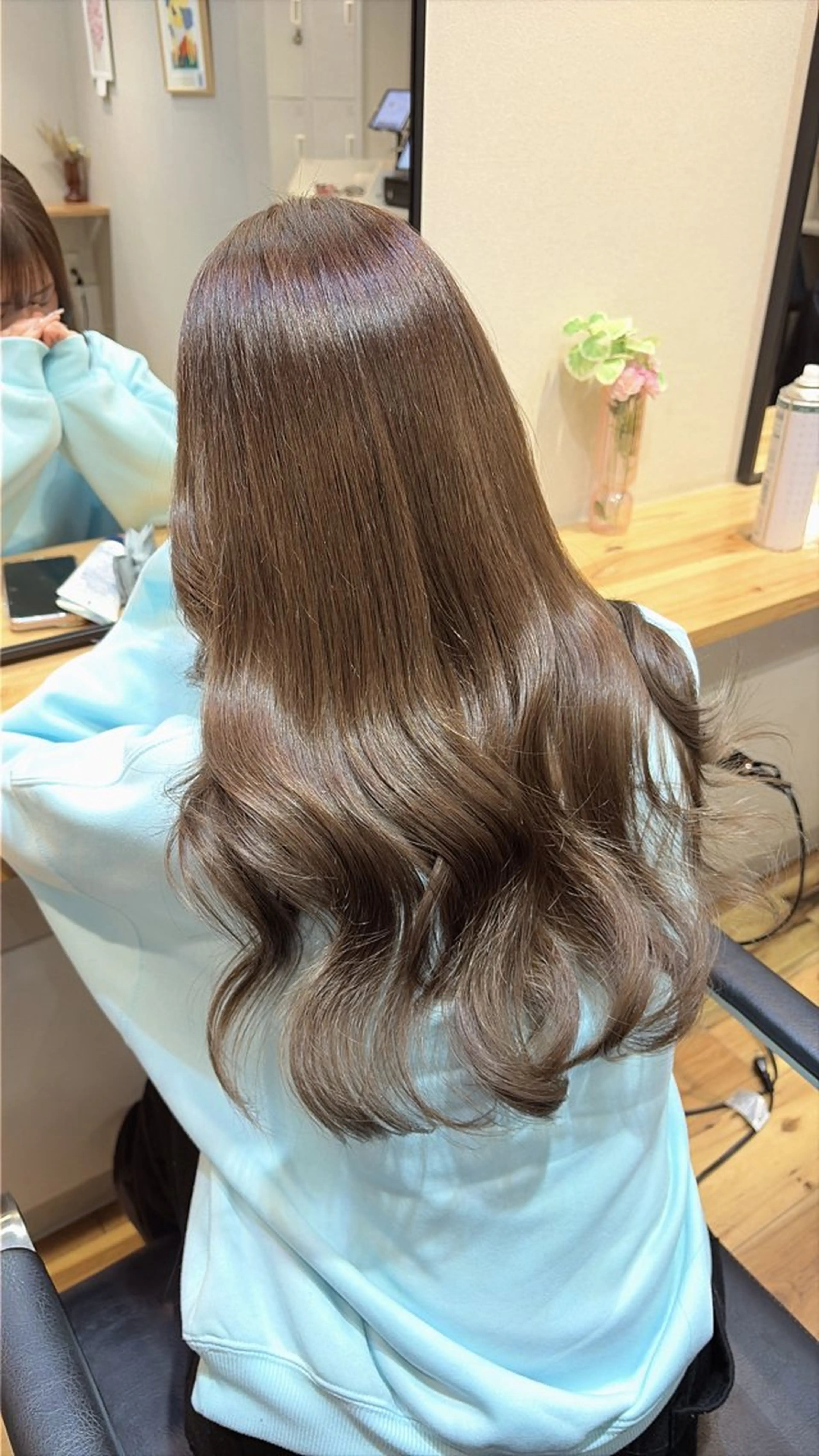 セミロング カラー ブリーチ ブリーチなしカラー ヘアカラー トリートメント ✨韓国風ヘア/艶髪 カラー✨yumeのヘアスタイル
