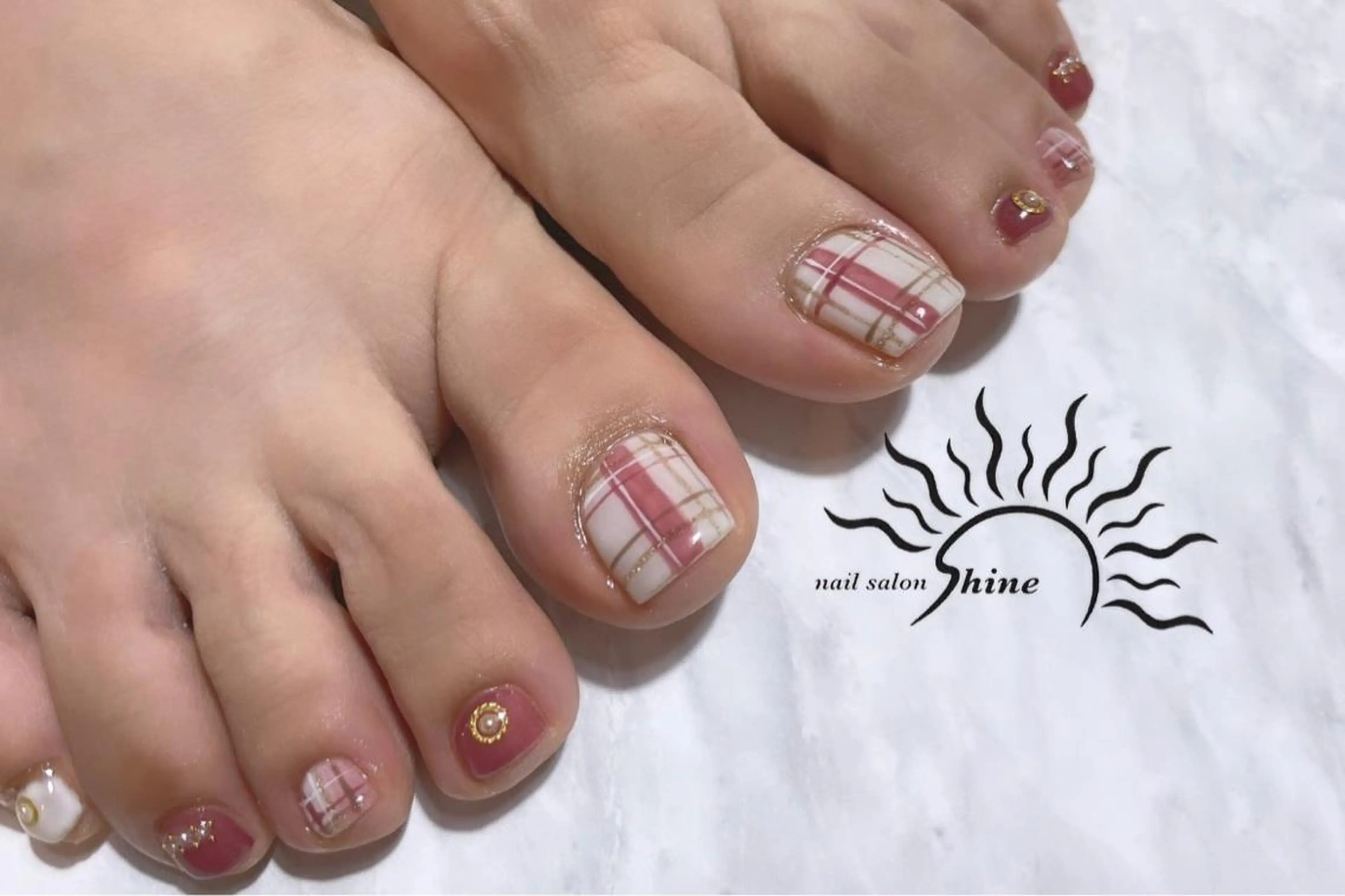 ネイル ハンドネイル n.s _shineのネイルデザイン