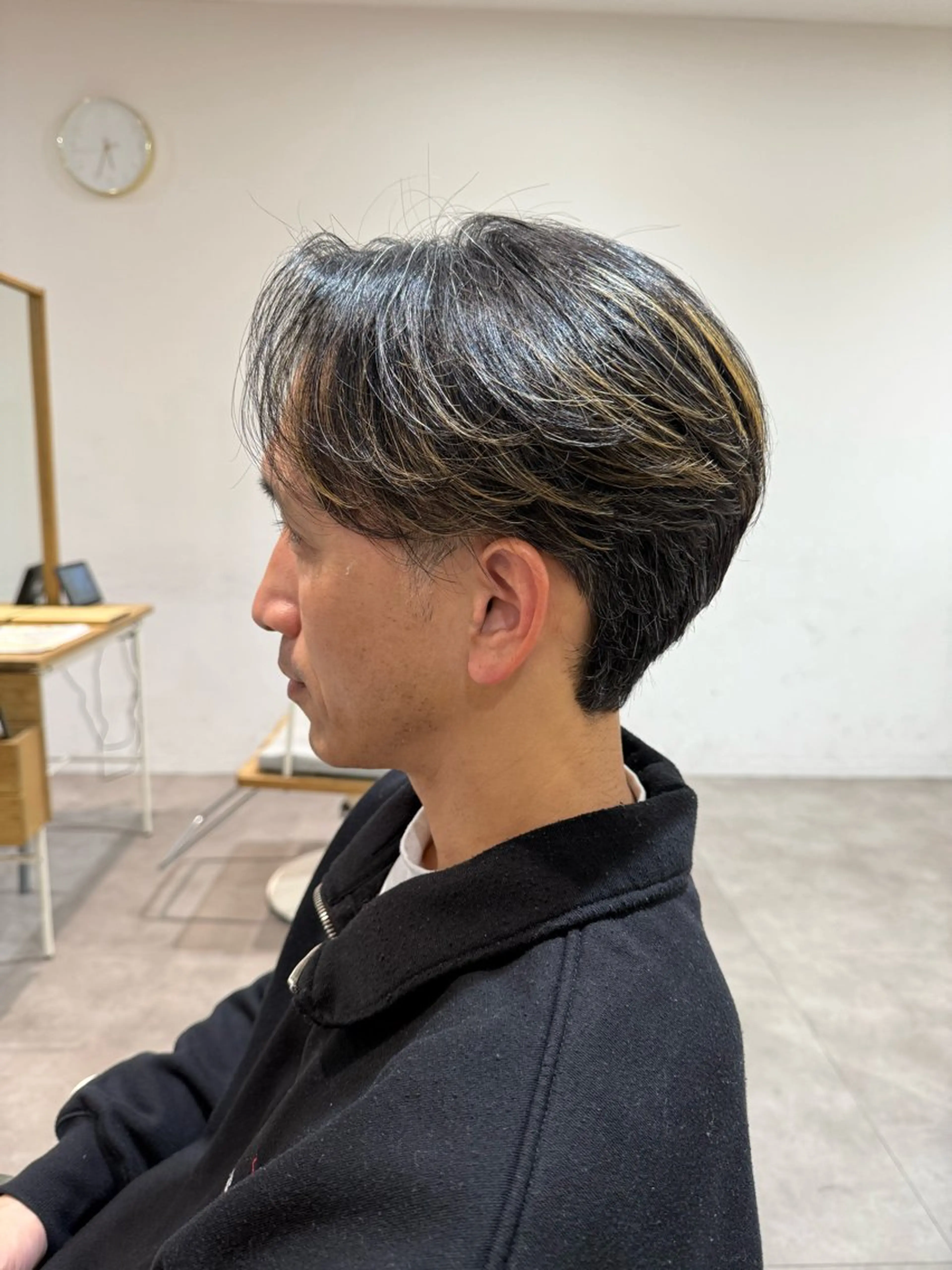 ショート カット 縮毛矯正 樋口 令惟のヘアスタイル