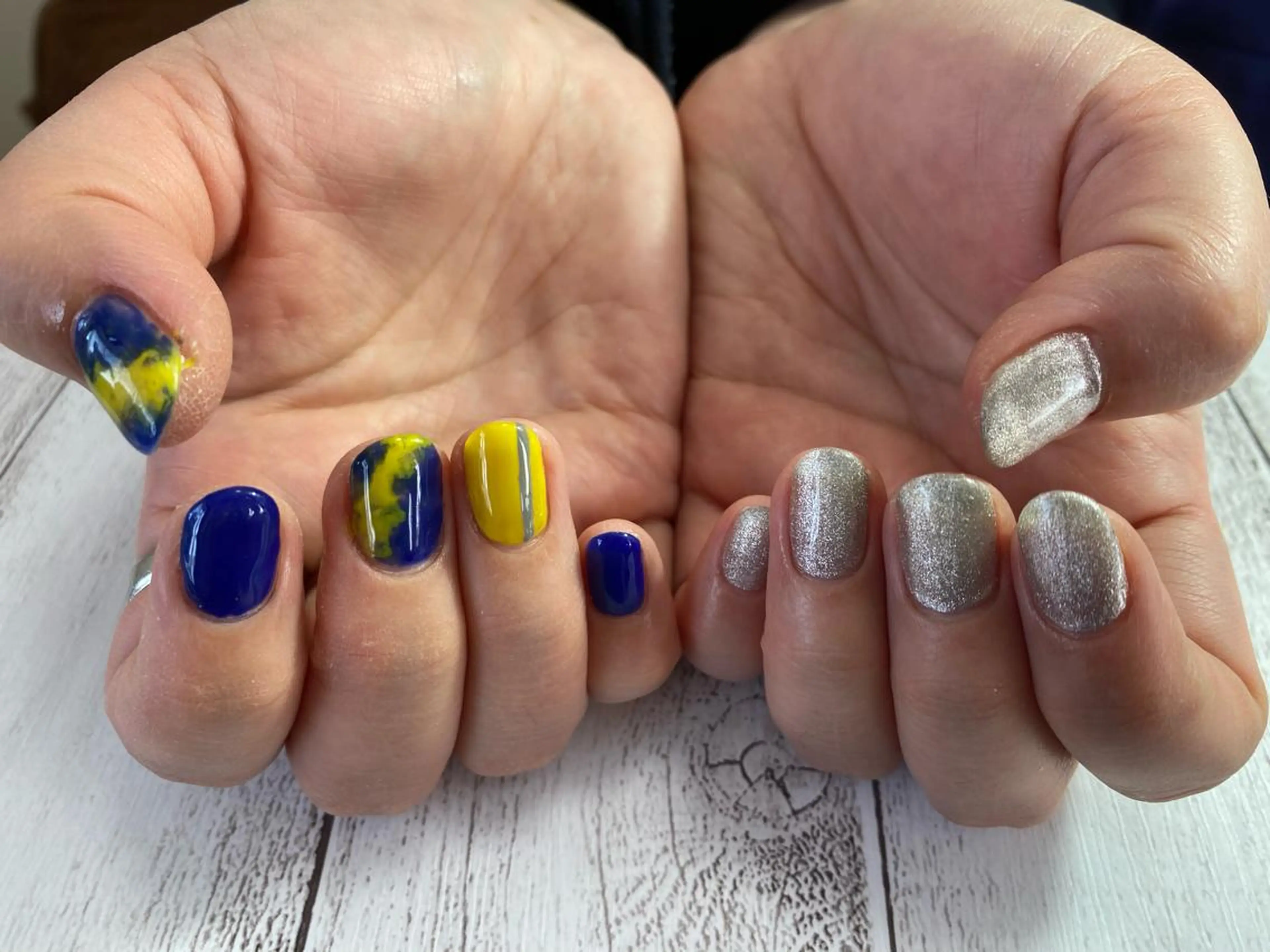 ネイル ハンドネイル NAIL Nutsのネイルデザイン