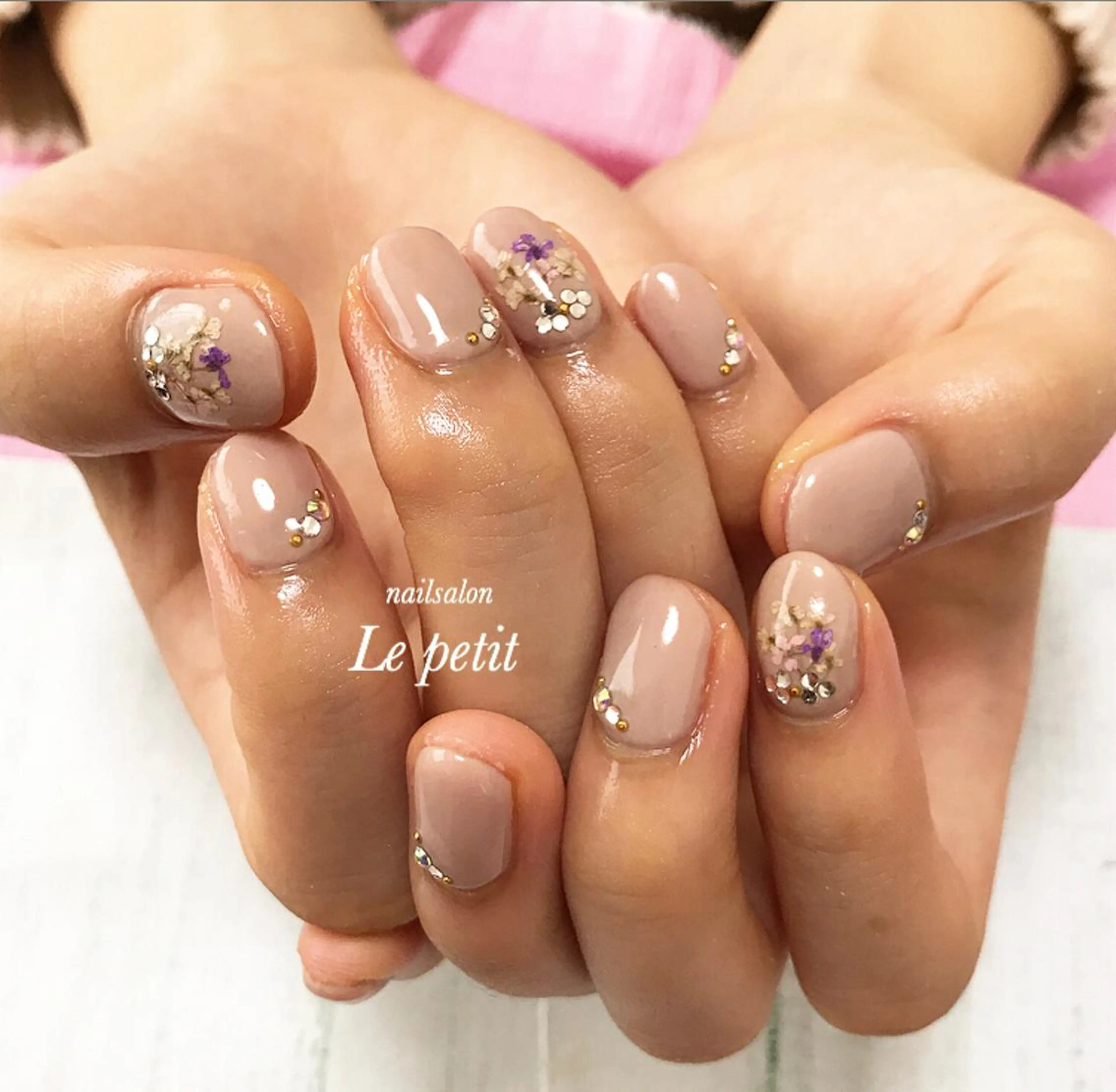 ネイル 石野 広佳のネイルデザイン